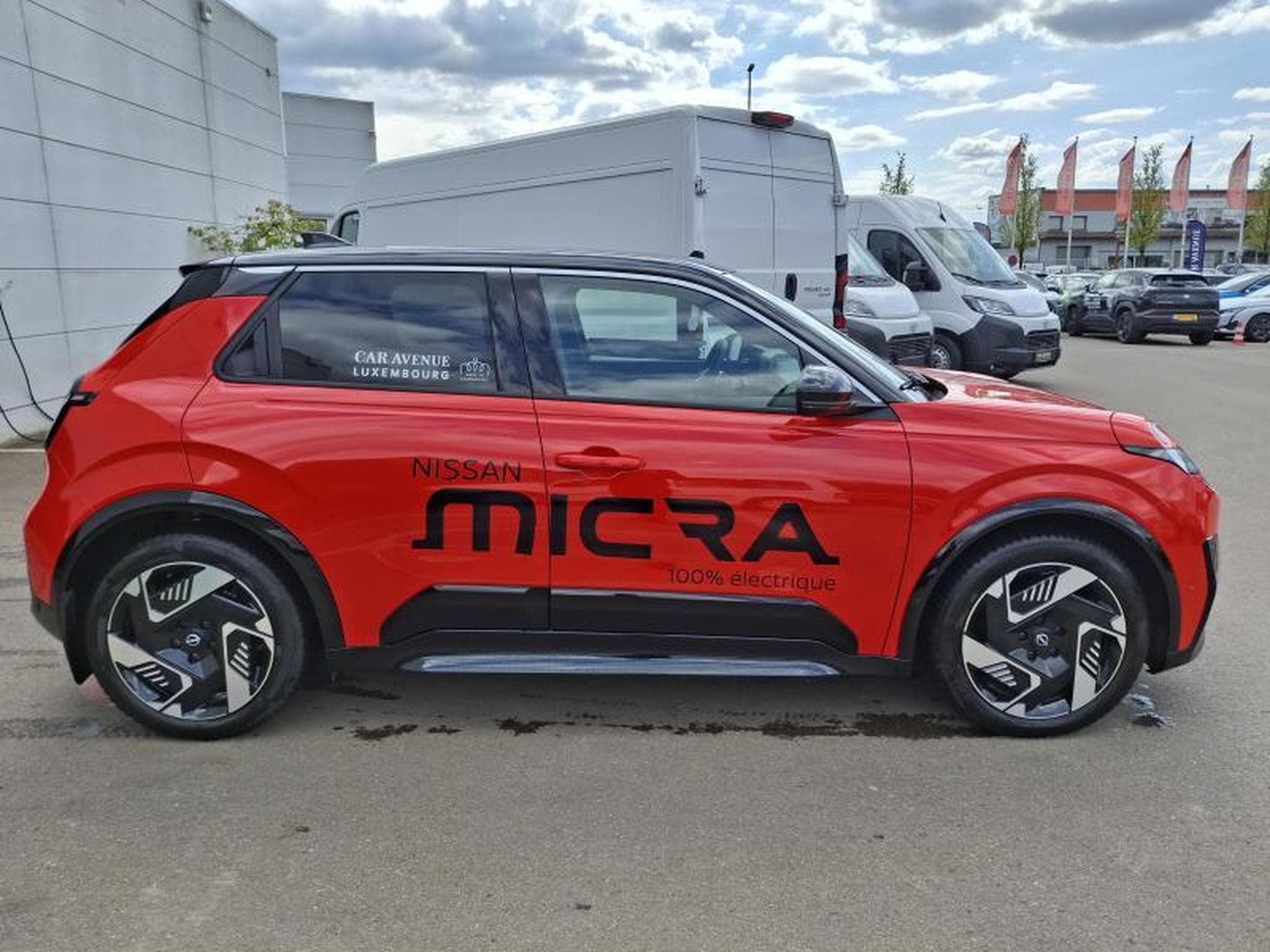 Nissan Micra 52kWh EVOLVE (2025) - Photo 4