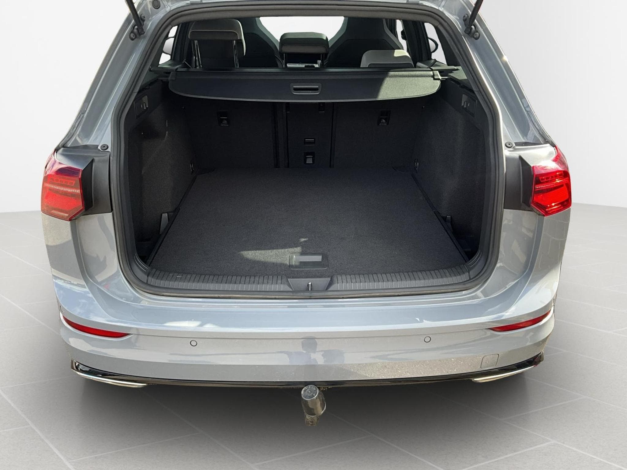 VW Golf Variant+R-line+DSG+Pano+LM18 (2021) - Photo 17