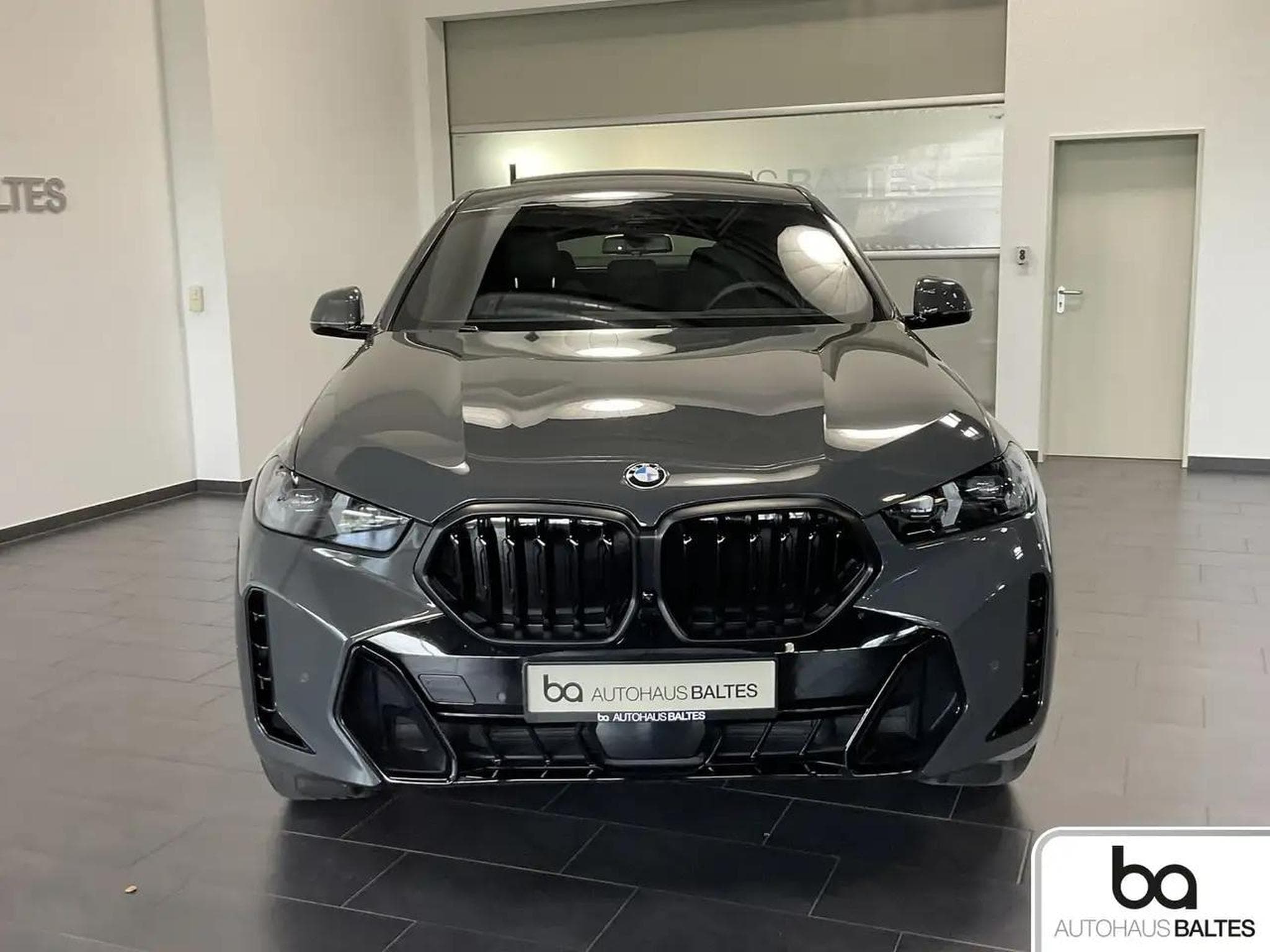 BMW X6 (2025) - Photo 2
