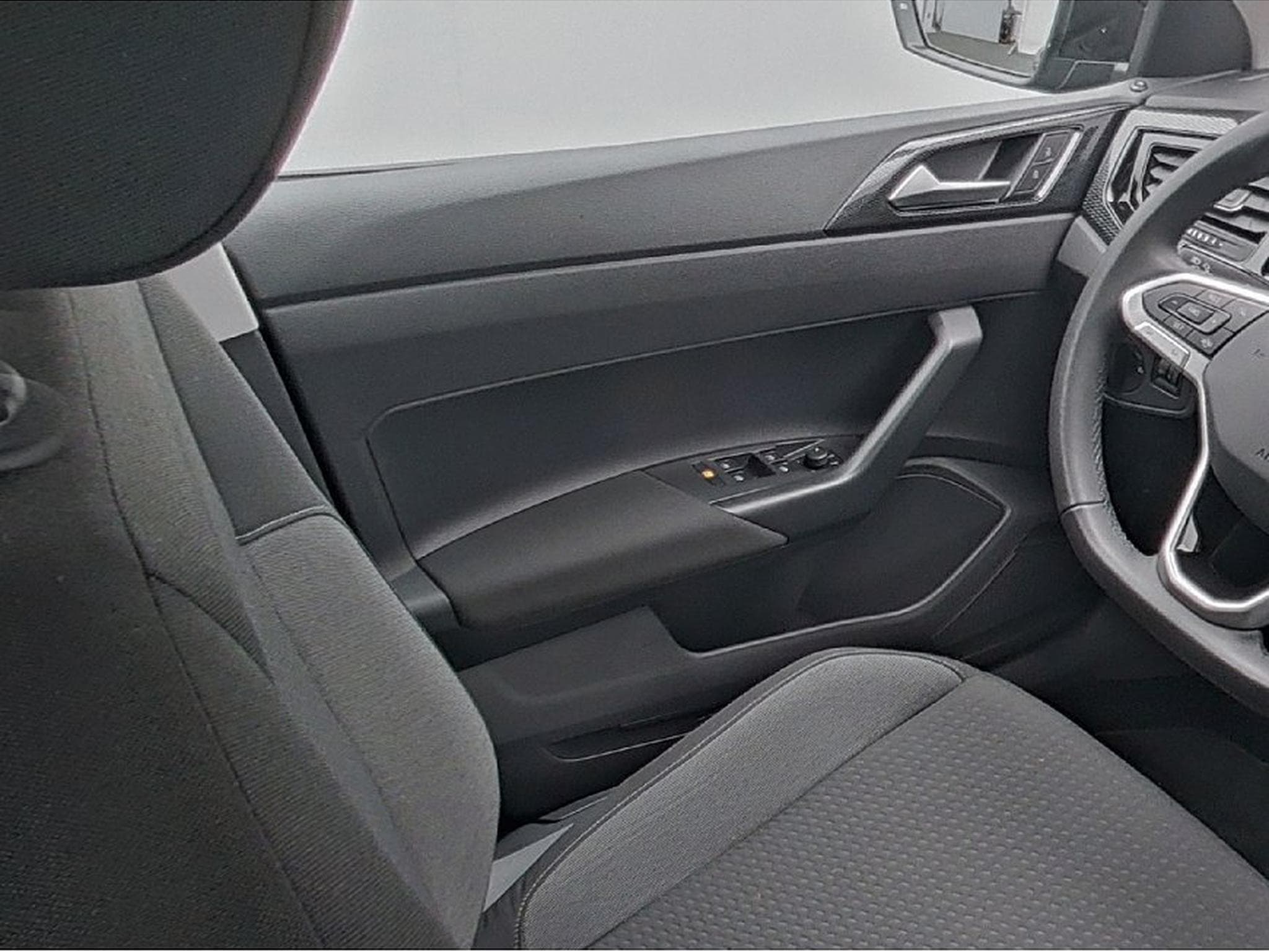 VW Polo (2025) - Photo 11