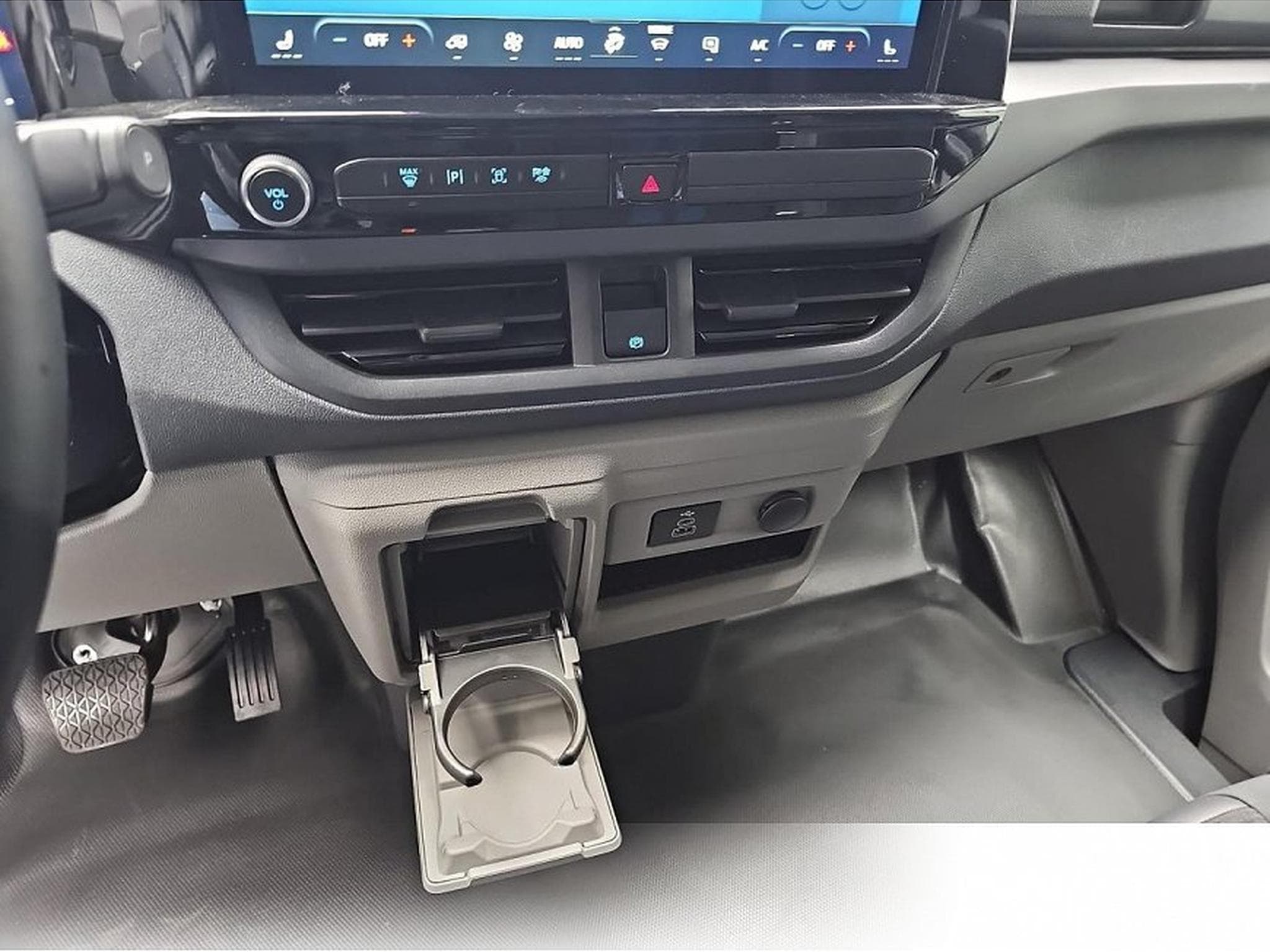 Ford Transit (2026) - Photo 11