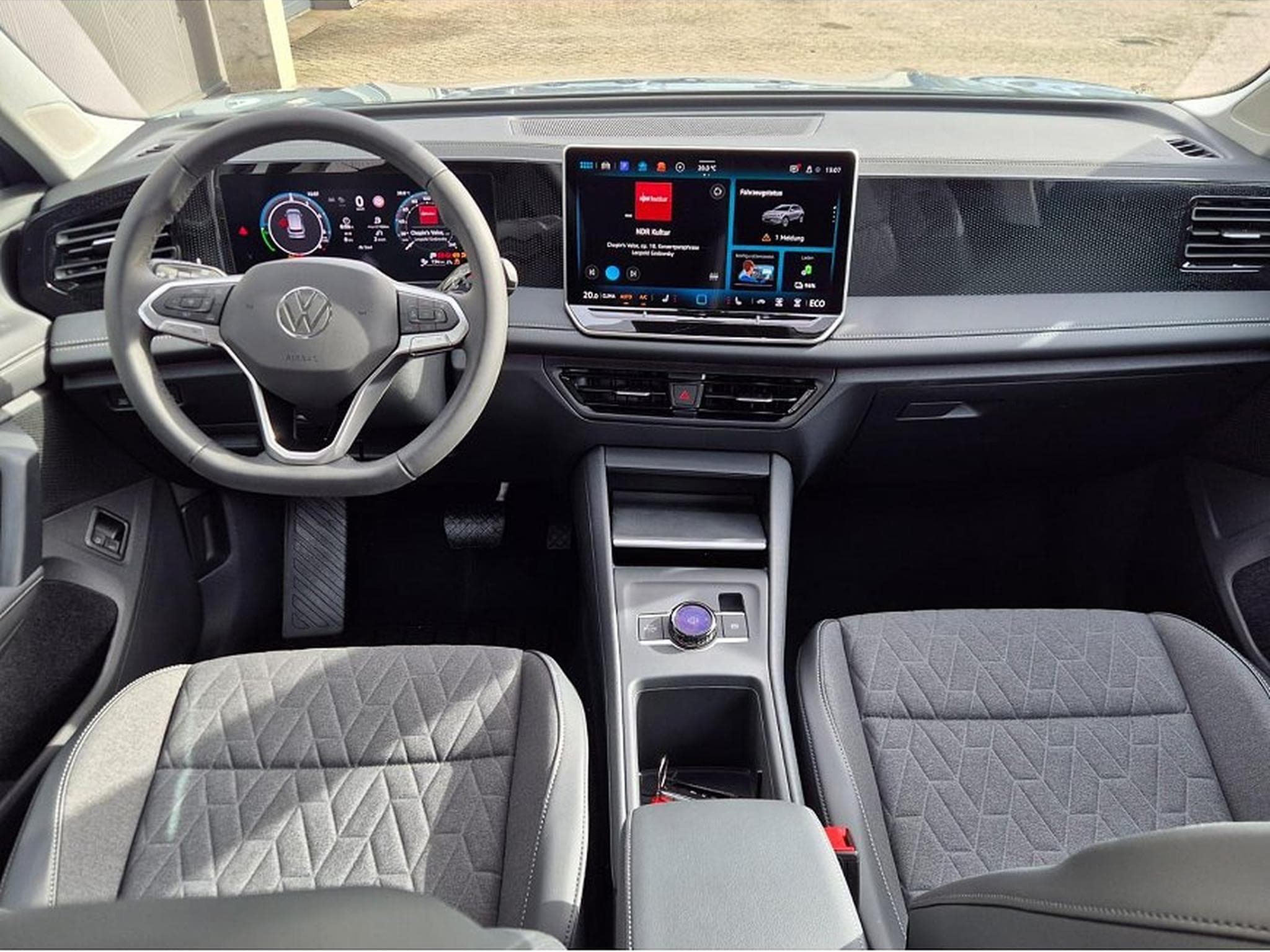 VW Tiguan (2026) - Photo 11