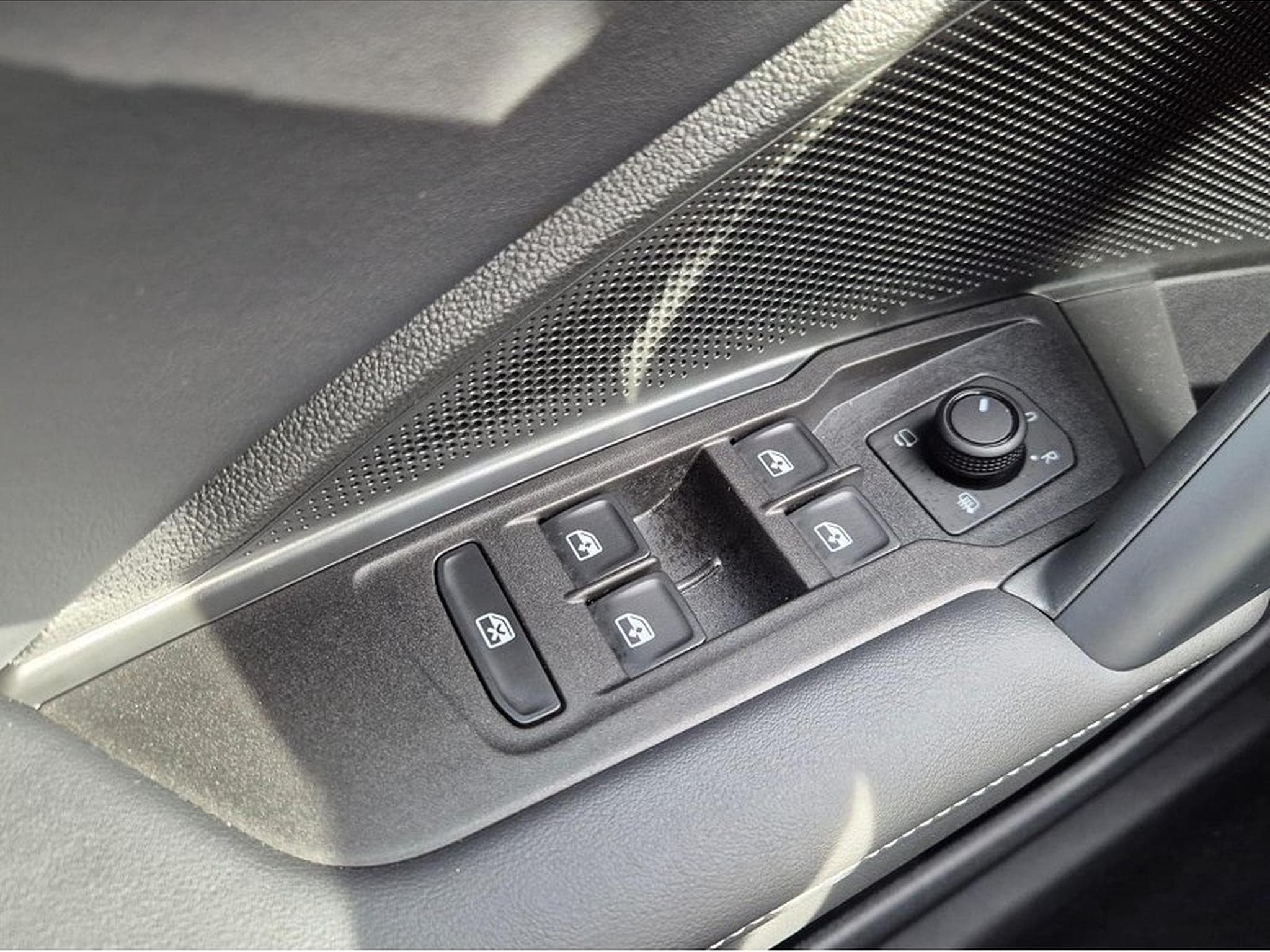 VW Tiguan (2026) - Photo 14