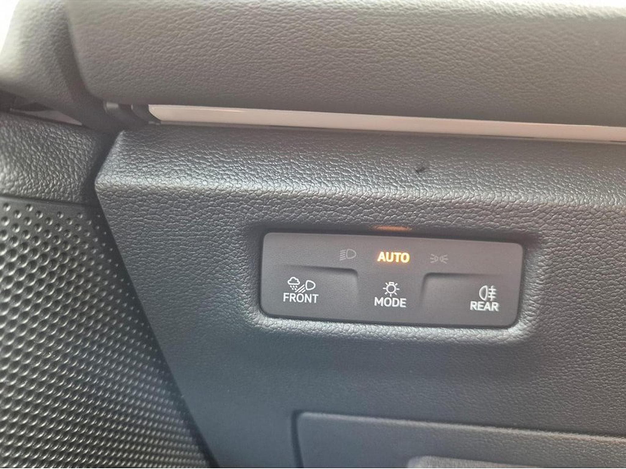 VW Tiguan (2026) - Photo 16