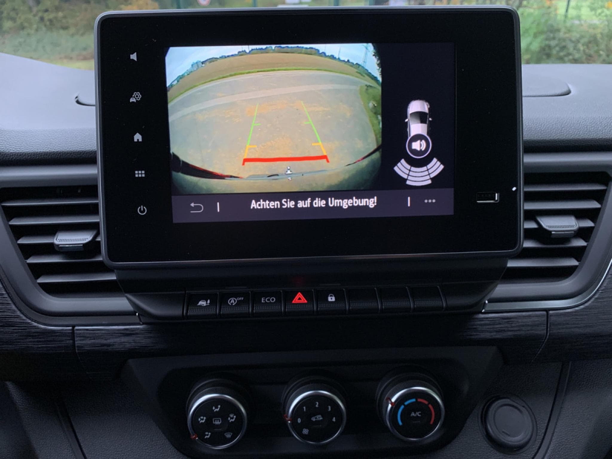 Renault Trafic 2.0 Dci 170 AT9  L2H1 (2025) - Foto 12