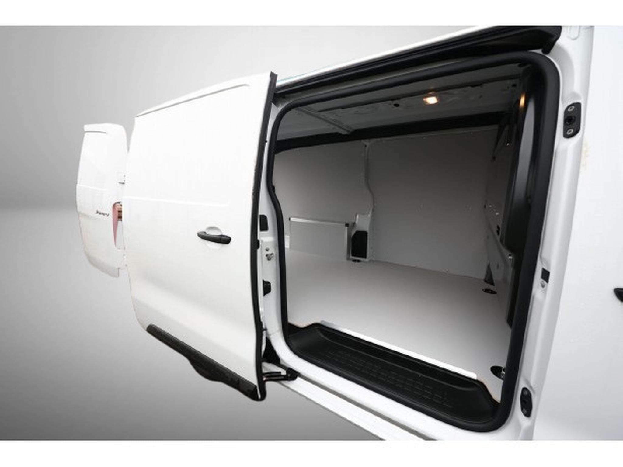 Citroën Jumpy 2.0 BlueHDI EAT8 145 XL Confort (2025) - Photo 11