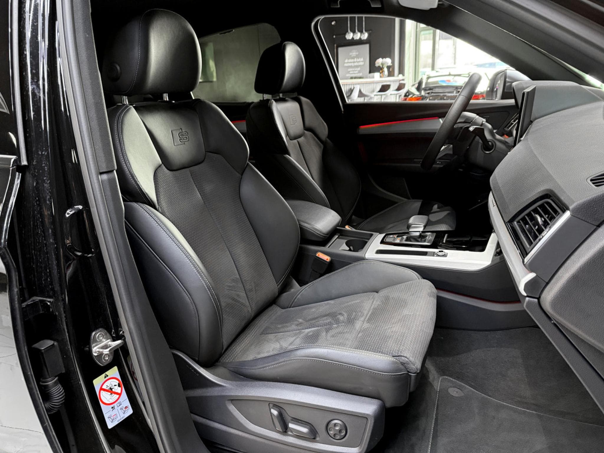 Audi SQ5 Sportback 3.0 TDI quattro (2023) - Photo 12