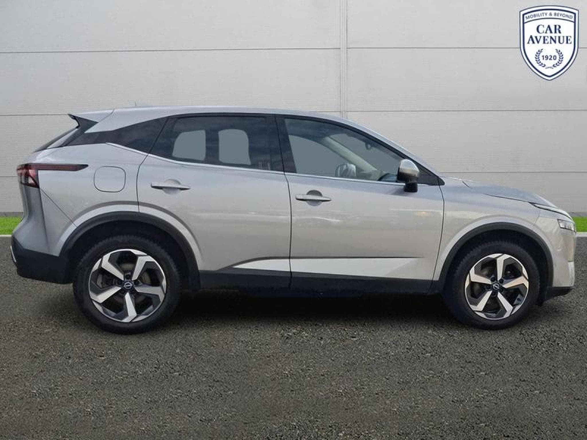 NISSAN Qashqai 1.3 Mild Hybrid 158ch N-Connecta Xtronic (2022) - Photo 4