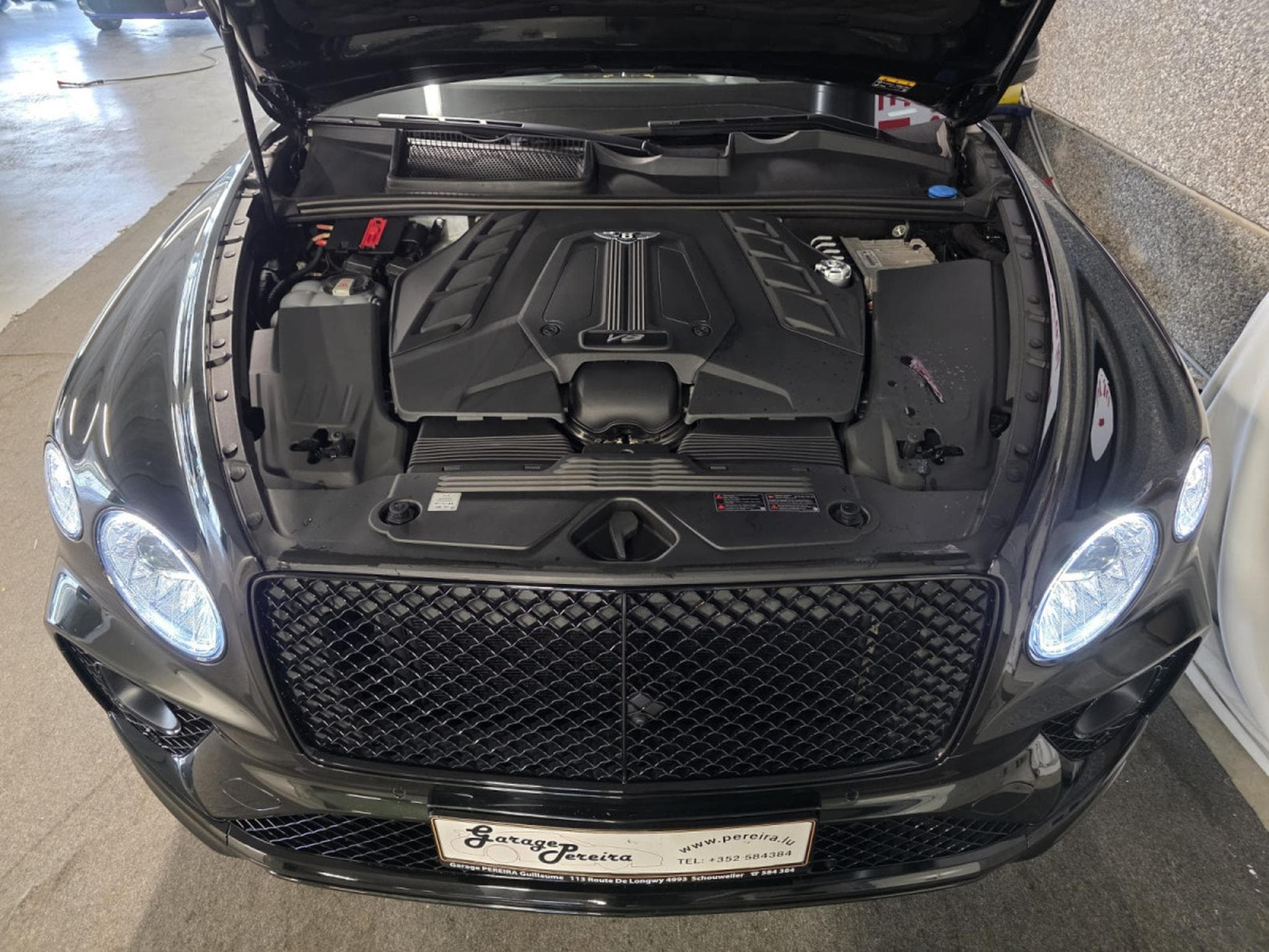 Bentley Bentayga Bentayga 4.0 V8 4WD PANO CUIR COC SOFTCLOSE (2023) - Photo 6