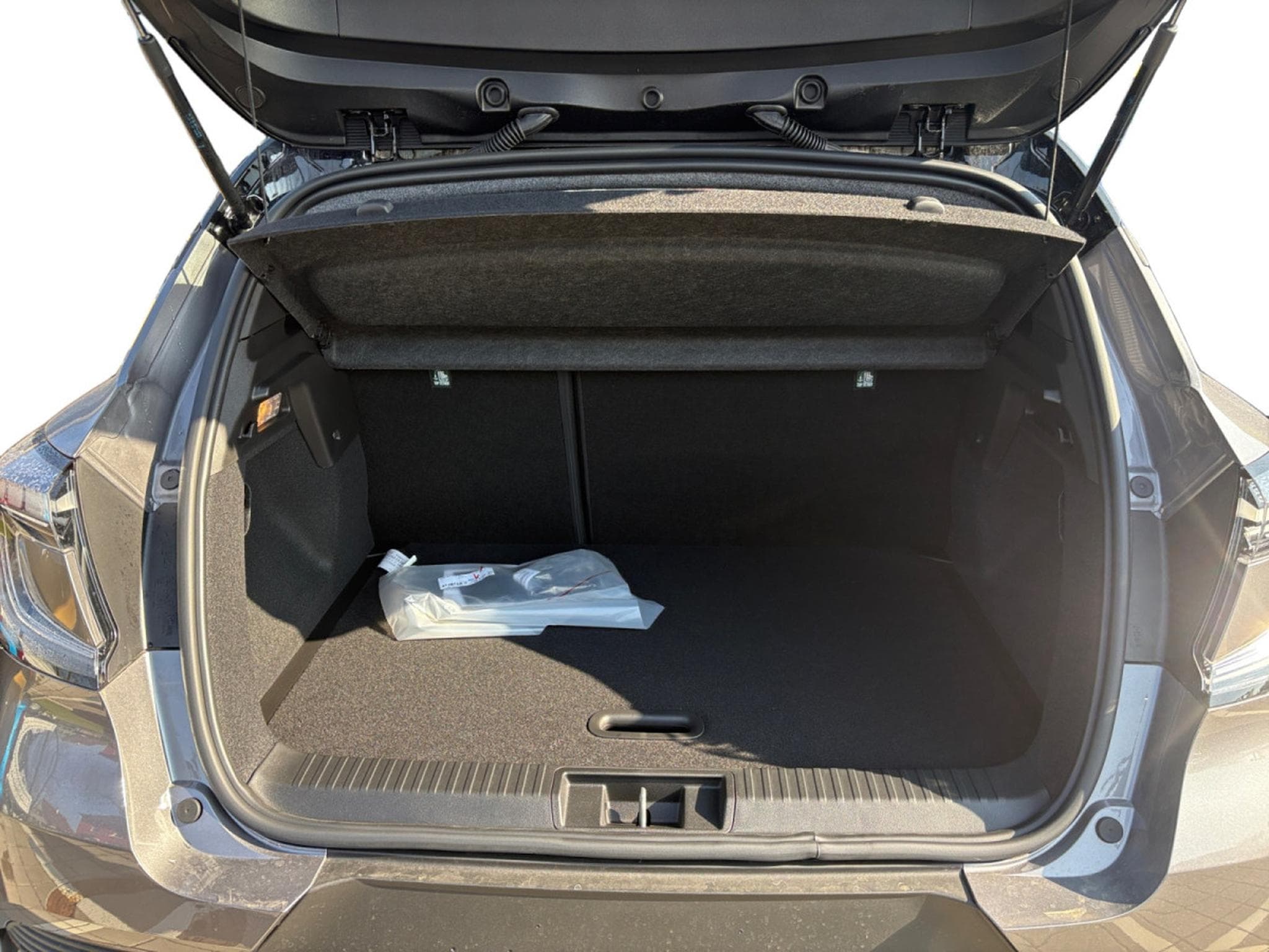 Renault Captur 1.33 TCe MHEV Techno GPF (2026) - Photo 11