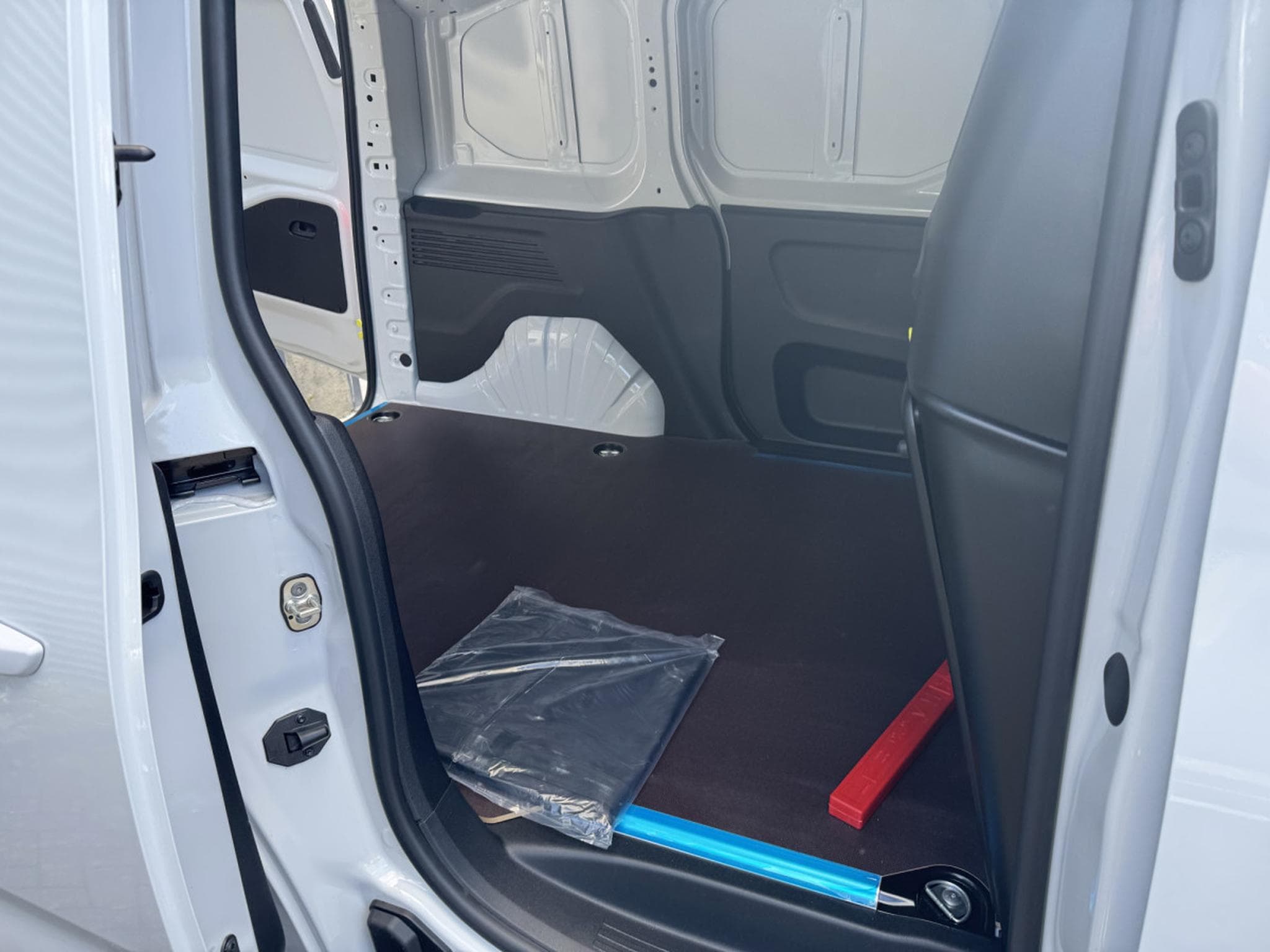 Fiat Doblo 1.2 PureTech 110 L1 (2026) - Foto 15