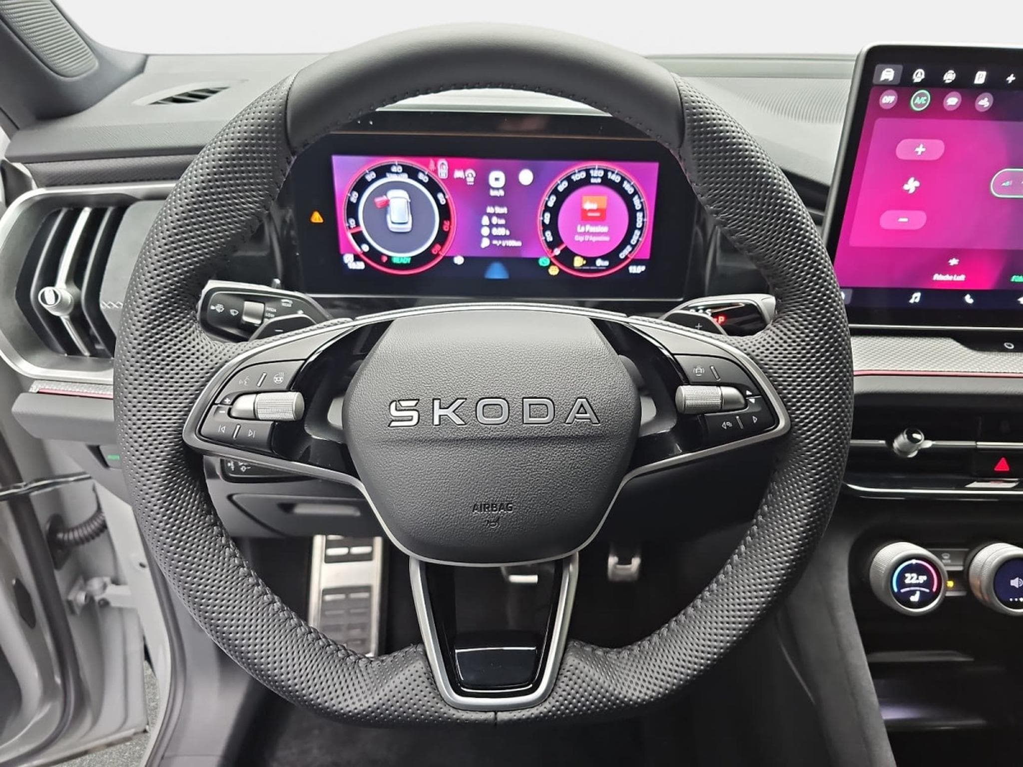 Skoda Kodiaq 1.5 TSi DSG 150 Sportline (2025) - Foto 12