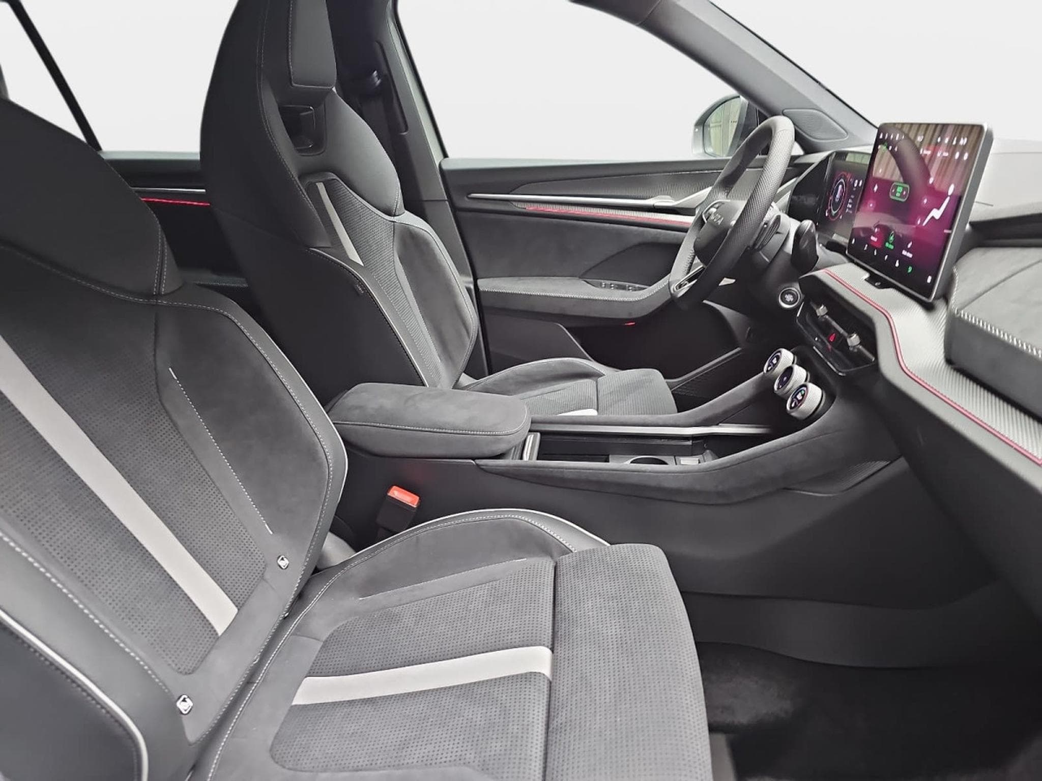 Skoda Kodiaq 1.5 TSi DSG 150 Sportline (2025) - Foto 14