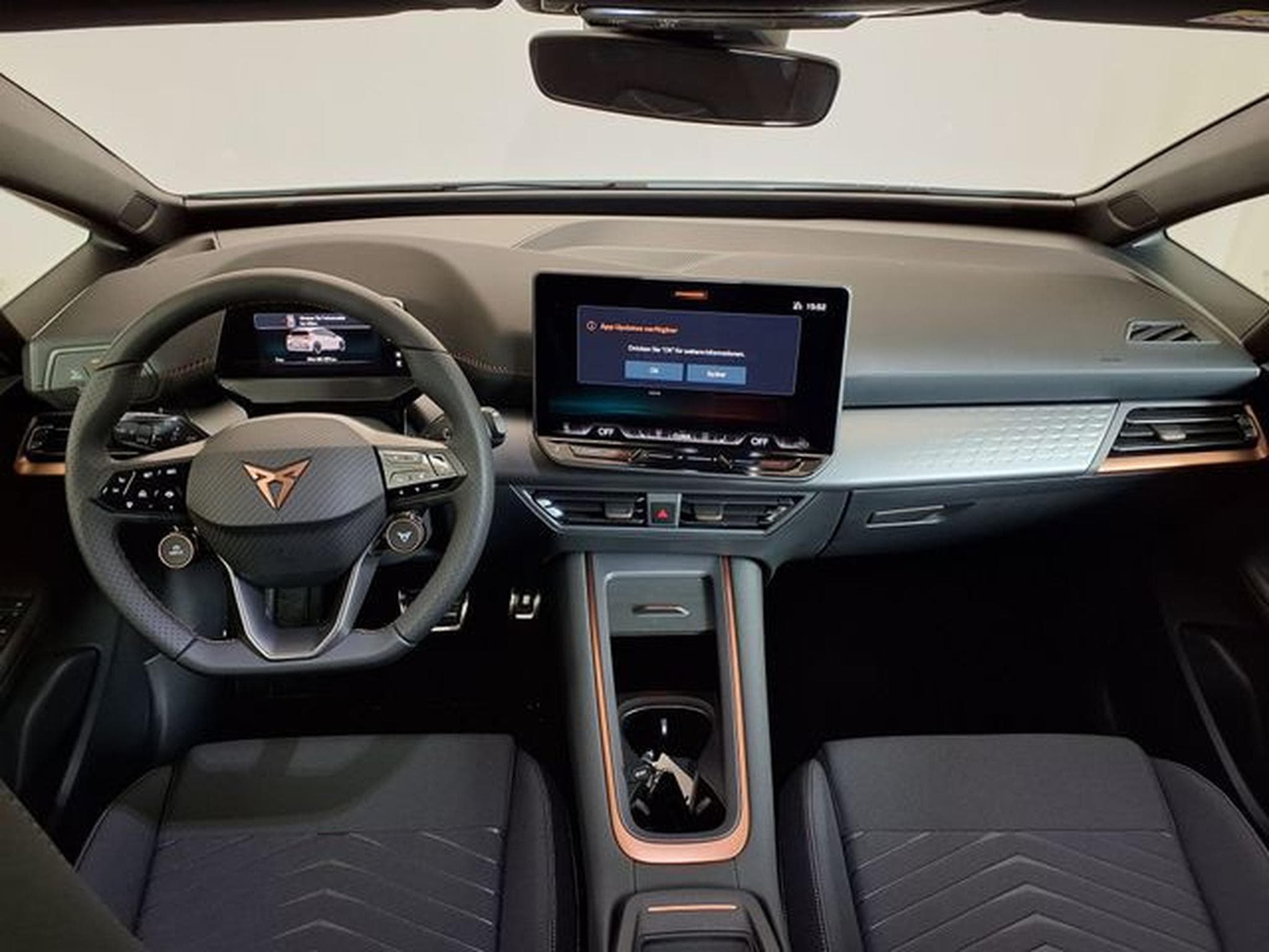 Cupra Born 79KWH  231 PS (2026) - Foto 6