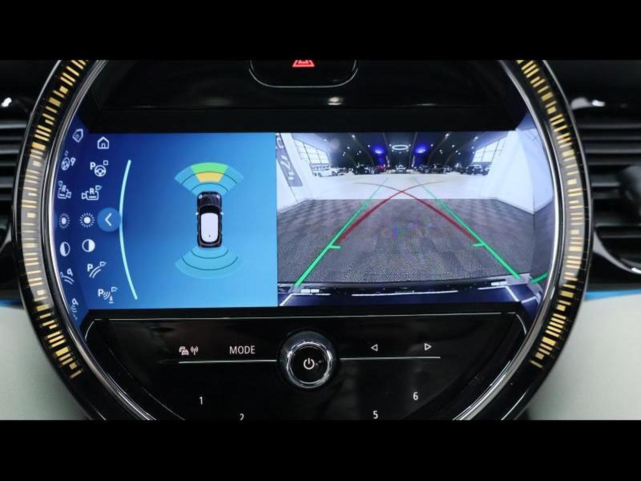 MINI Cooper 1.6 136 Hatch 5 portes Steptronic (2022) - Foto 20