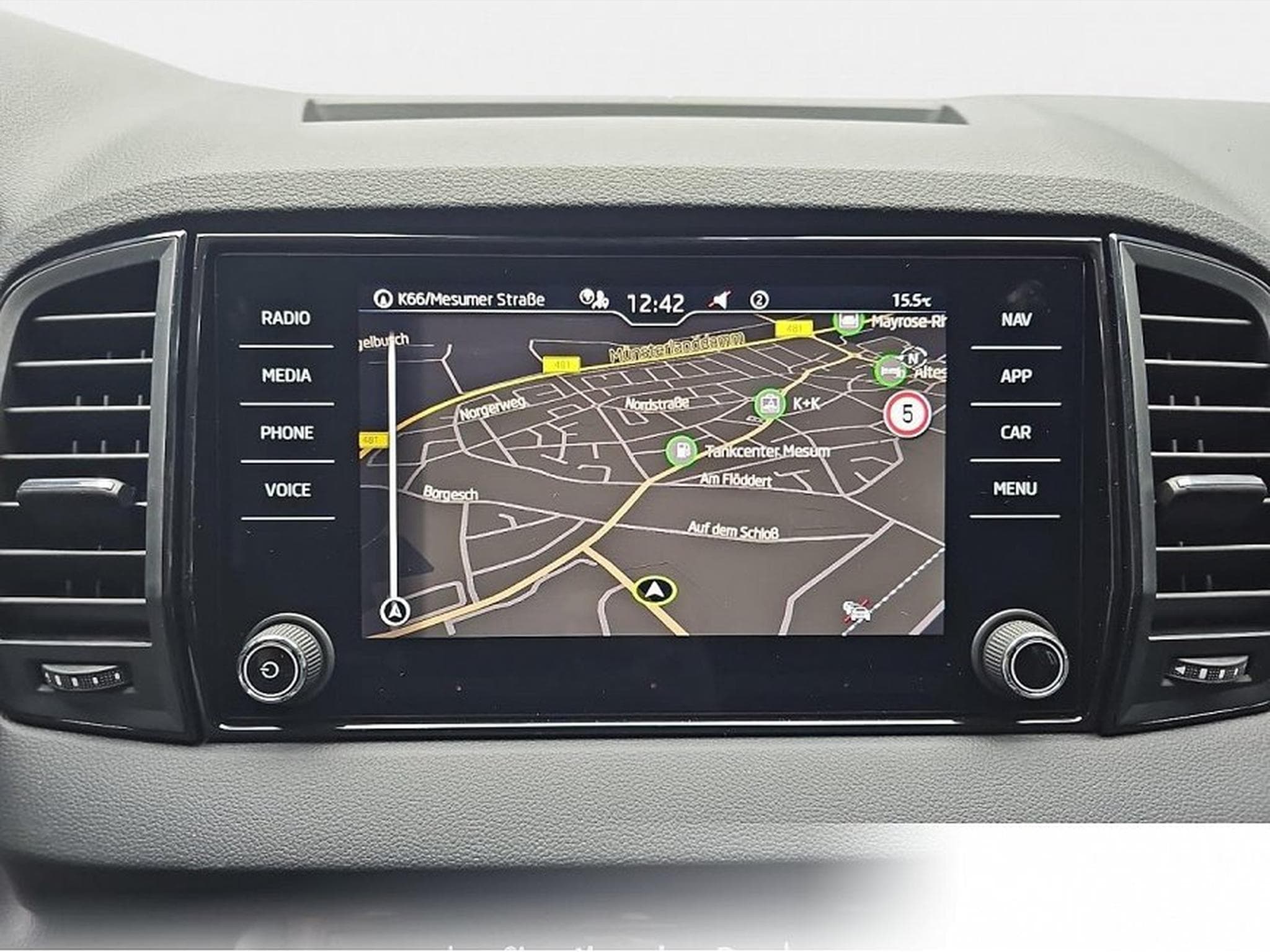 Skoda Karoq (2026) - Photo 8