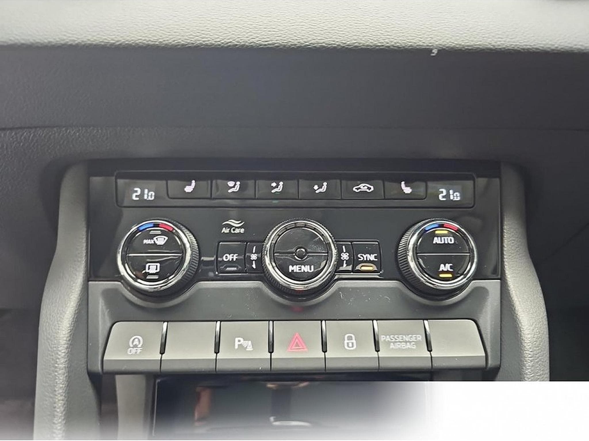 Skoda Karoq (2026) - Photo 10