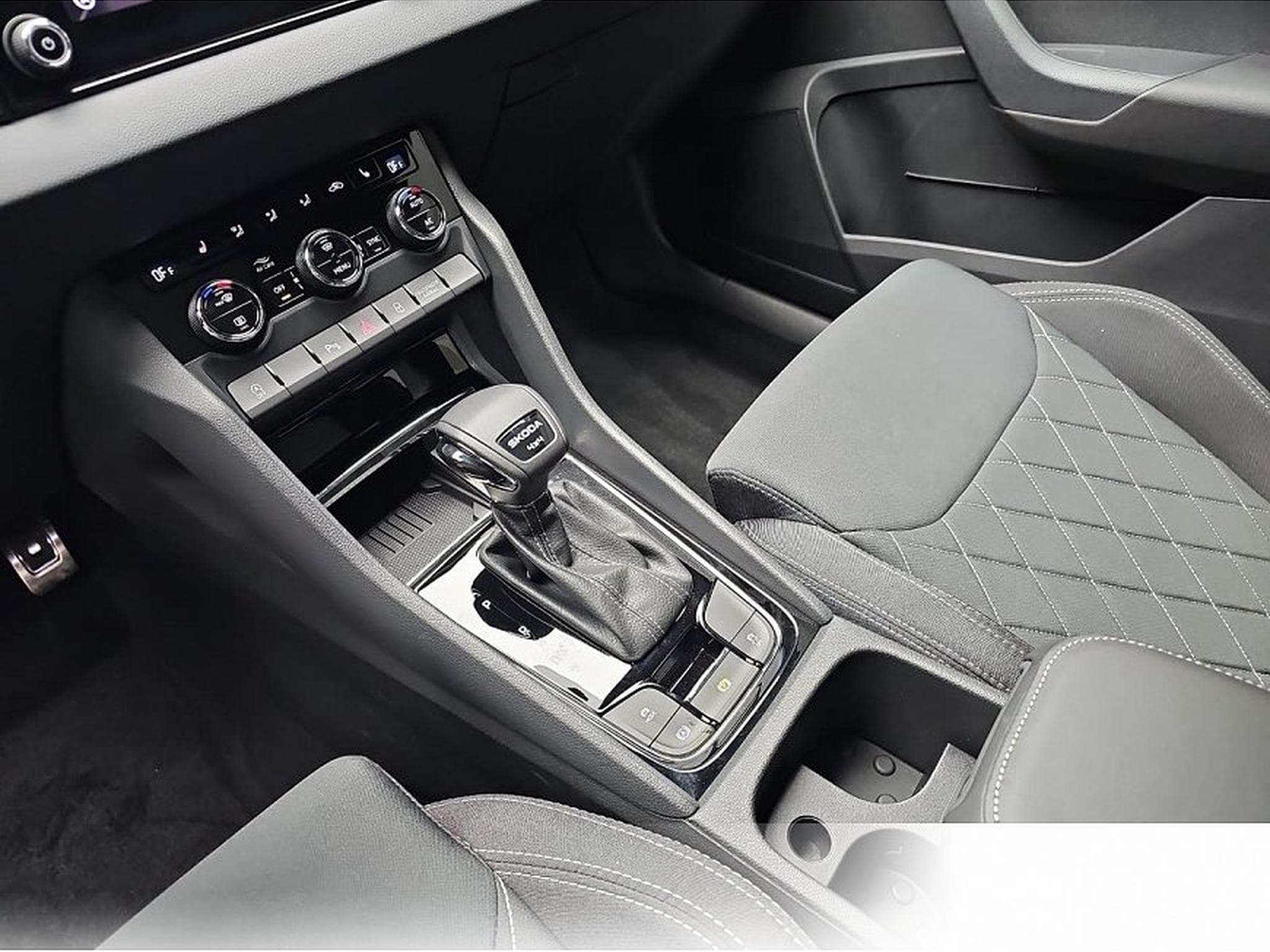 Skoda Karoq (2026) - Photo 11