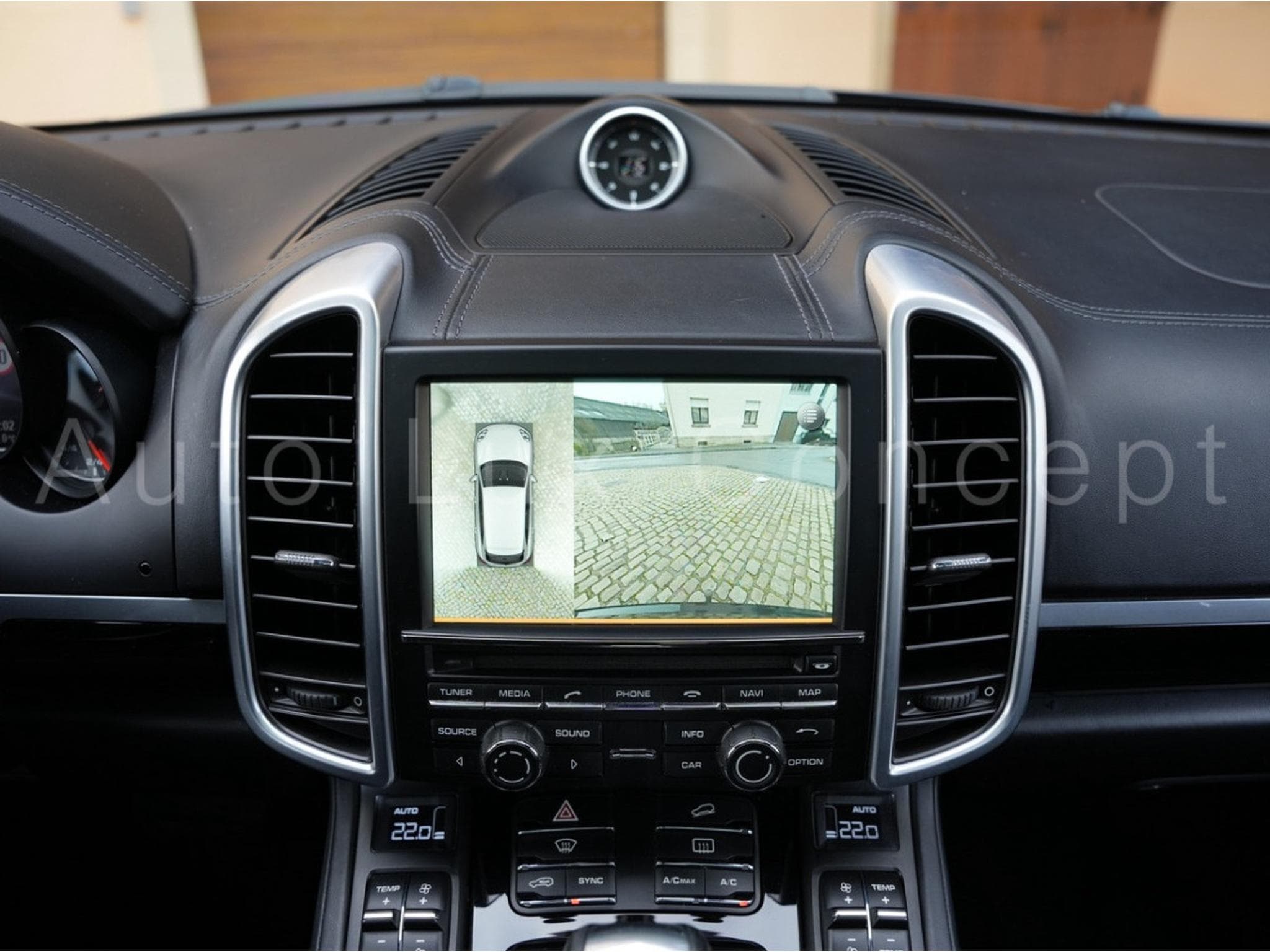 Porsche Cayenne Diesel (2016) - Photo 16