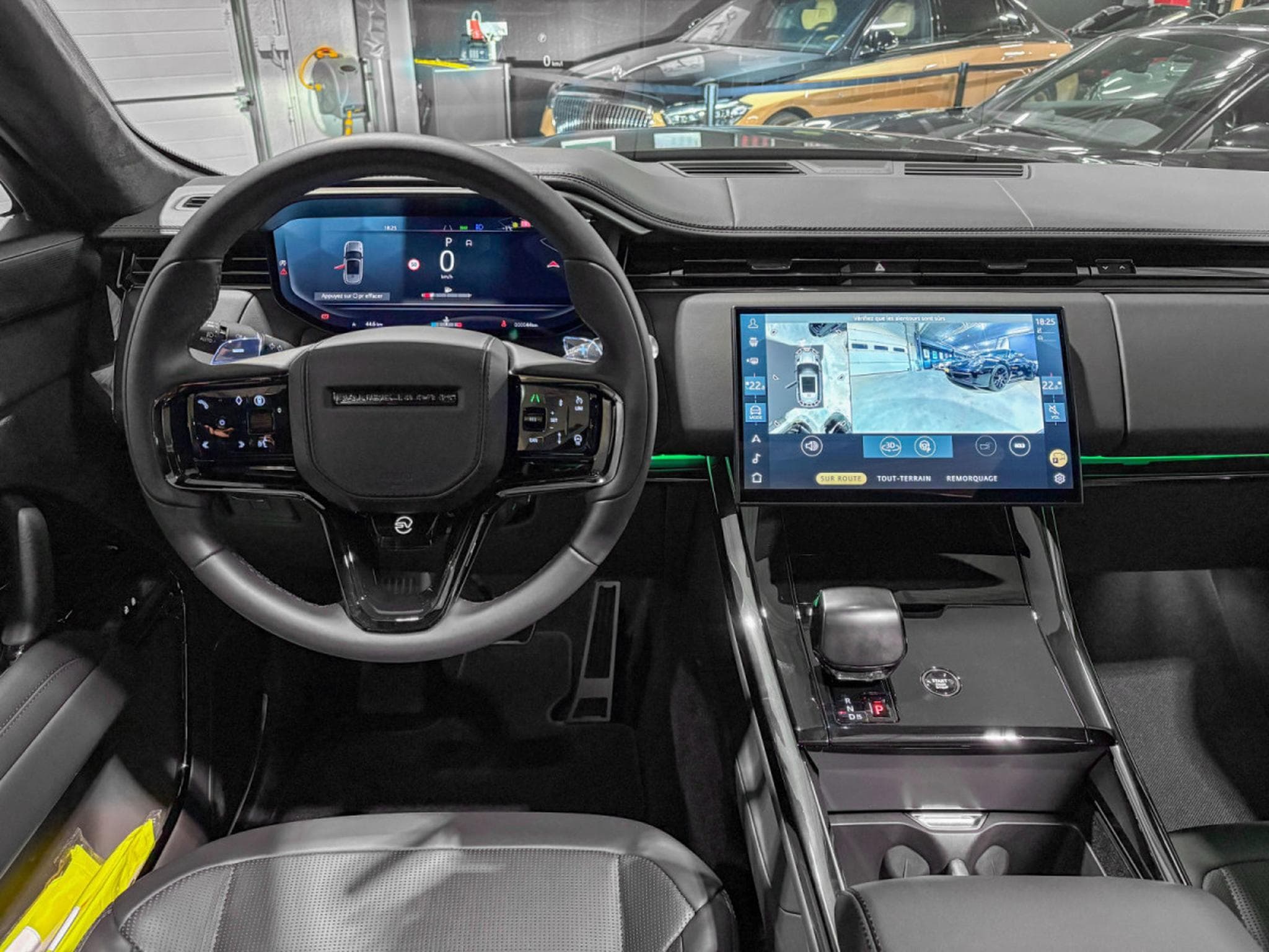 Land-Rover Range Rover Sport P635 SV EDITION ONE/ FULL CARBON / ECHANGE;REPRISE POSSIBLE (2024) - Photo 25