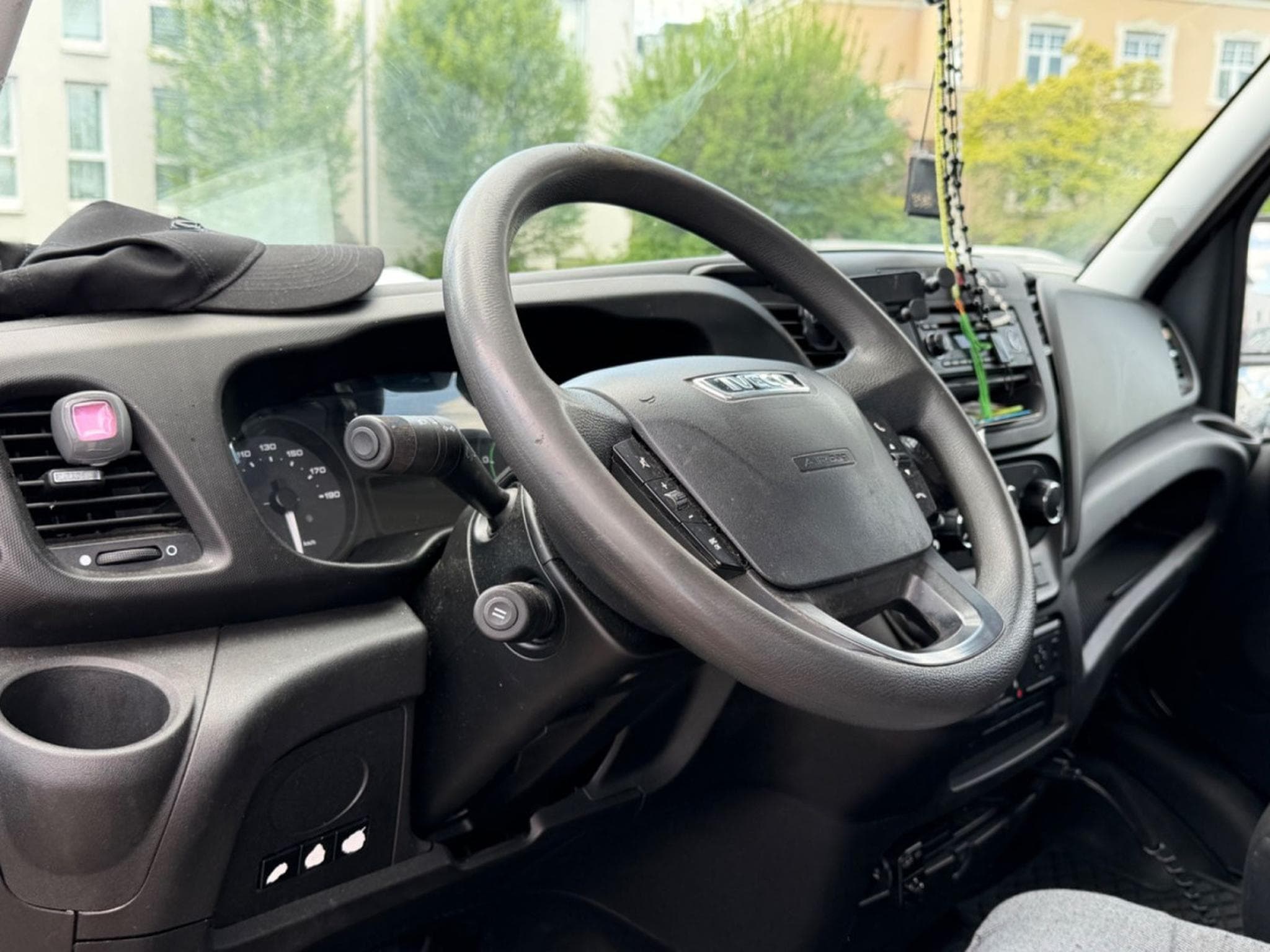 Iveco Daily 50 C  3.0liter /170 PS / 5.2 M Ladefläche/ (2016) - Photo 11