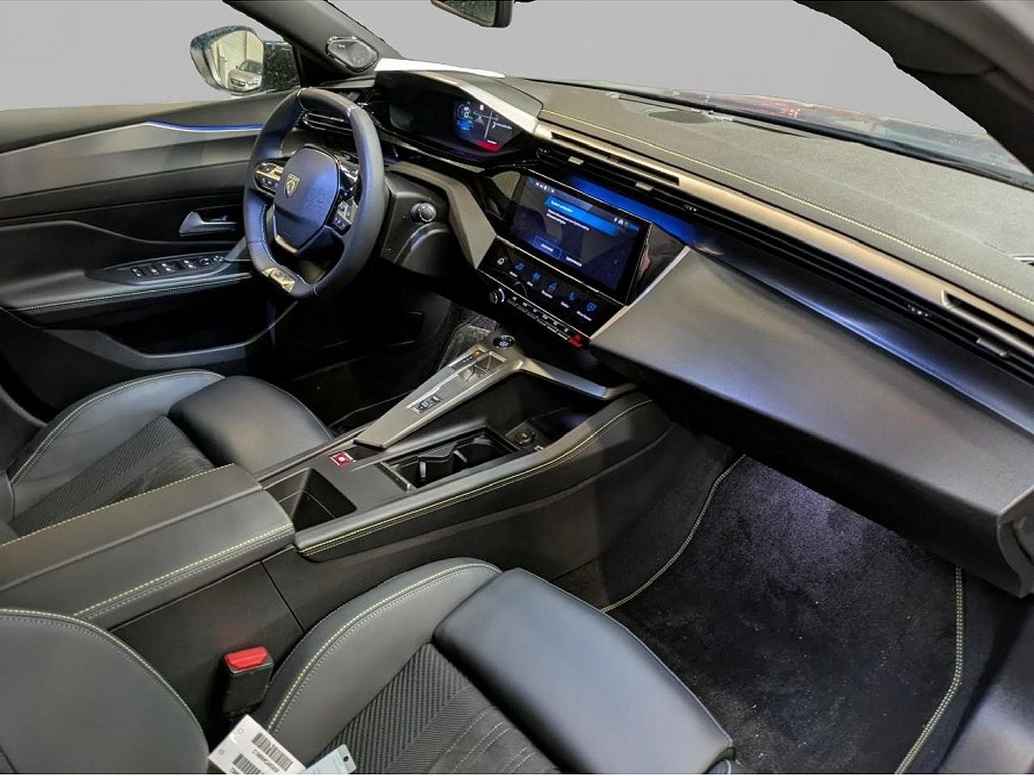 Peugeot 4008 (2025) - Photo 3