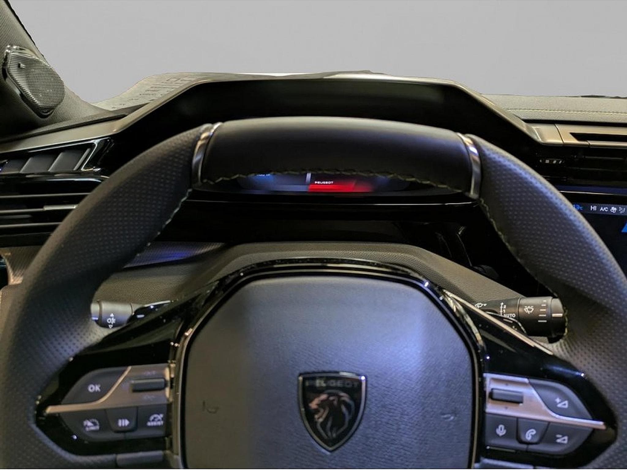 Peugeot 4008 (2025) - Photo 4