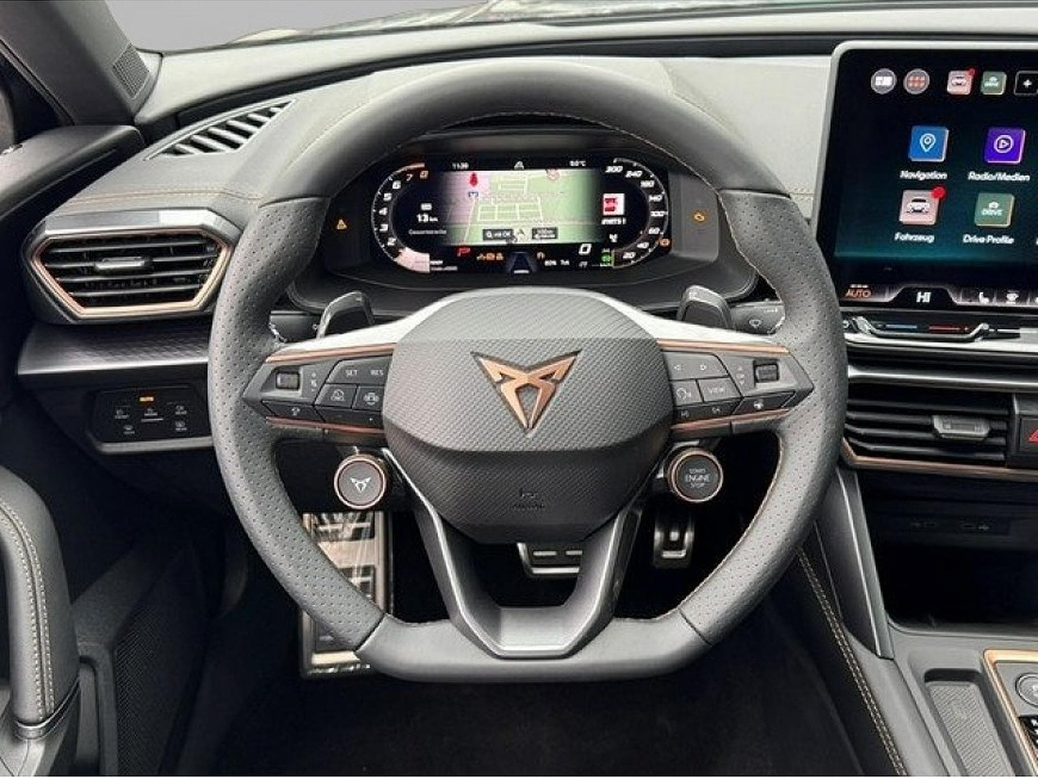 Cupra Leon (2024) - Photo 4