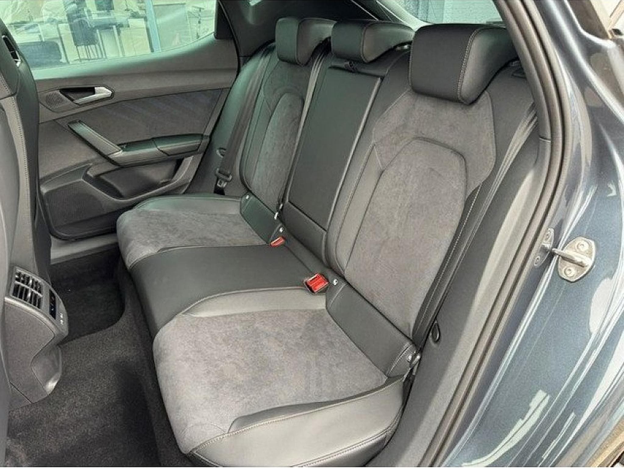 Cupra Leon (2024) - Photo 7