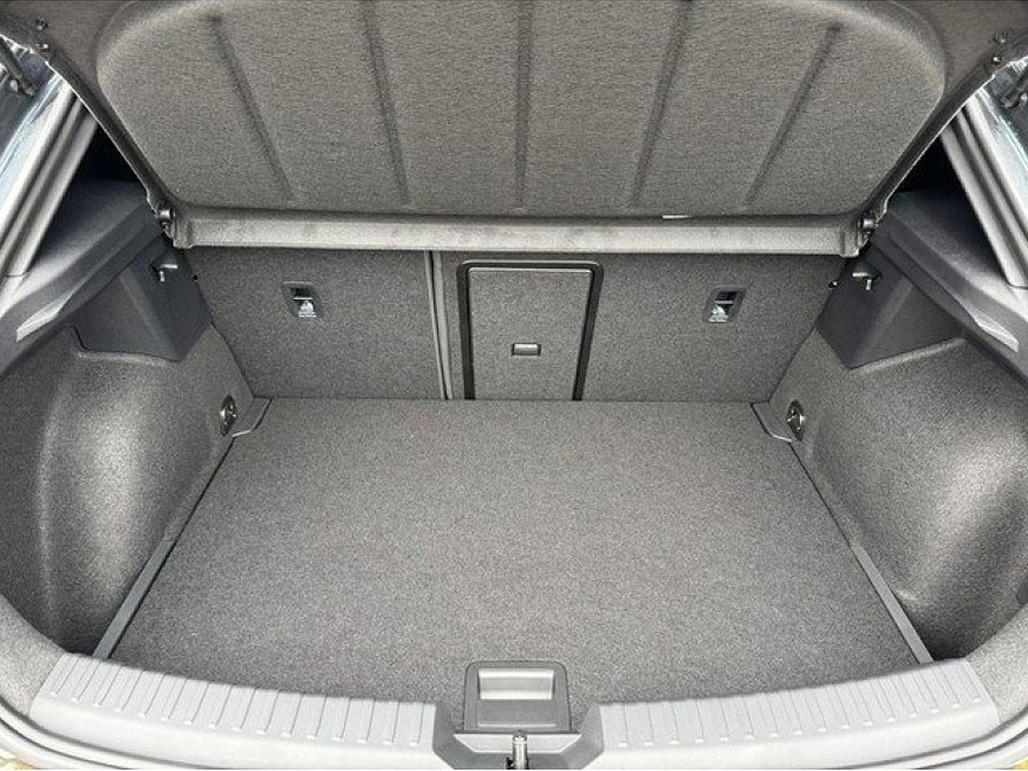 Cupra Leon (2024) - Photo 9