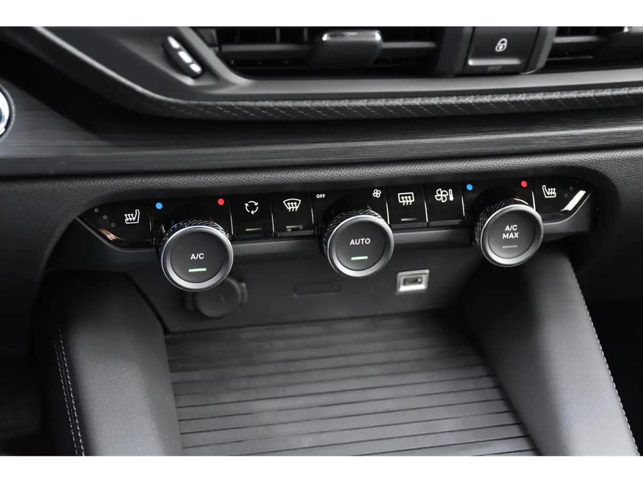 Citroën C5 X (2024) - Photo 19