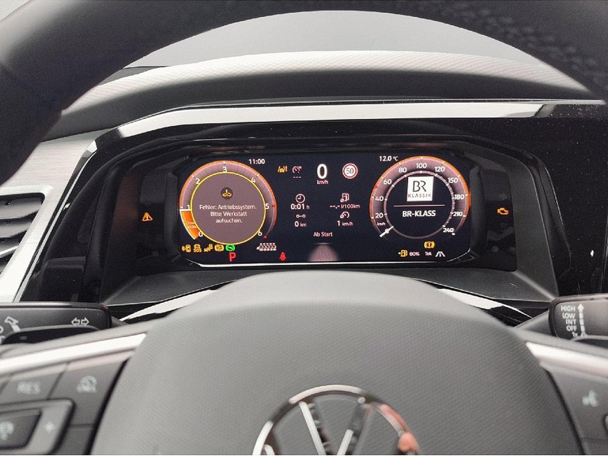 VW Multivan (2025) - Photo 8