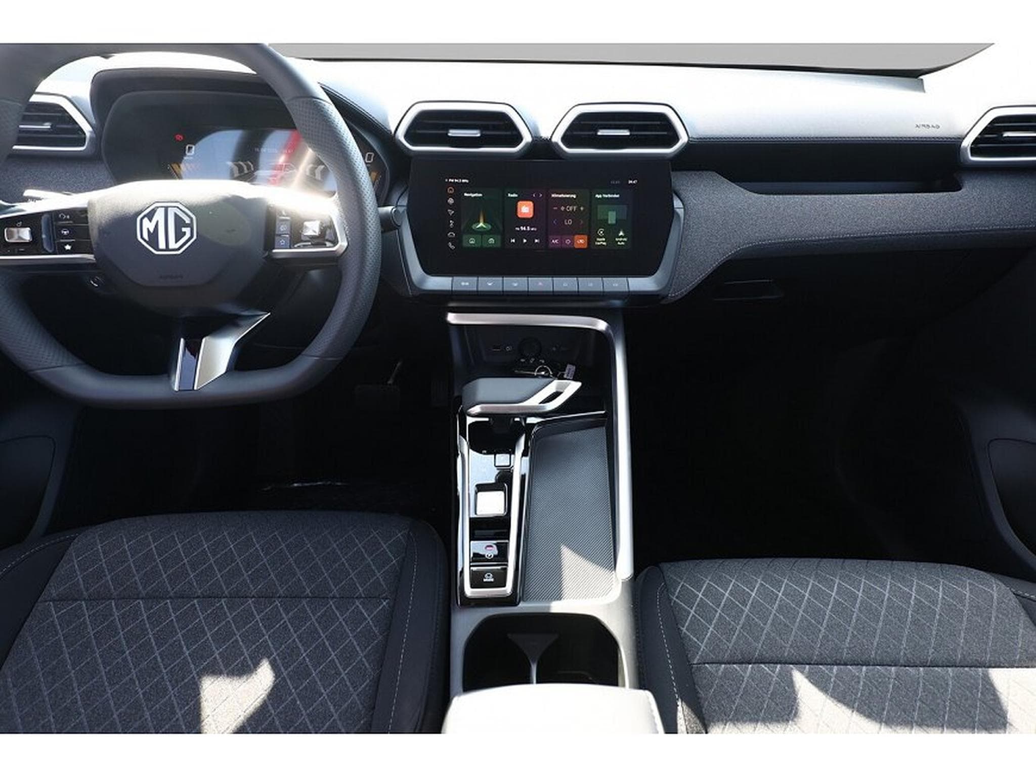 MG ZS (2025) - Photo 7