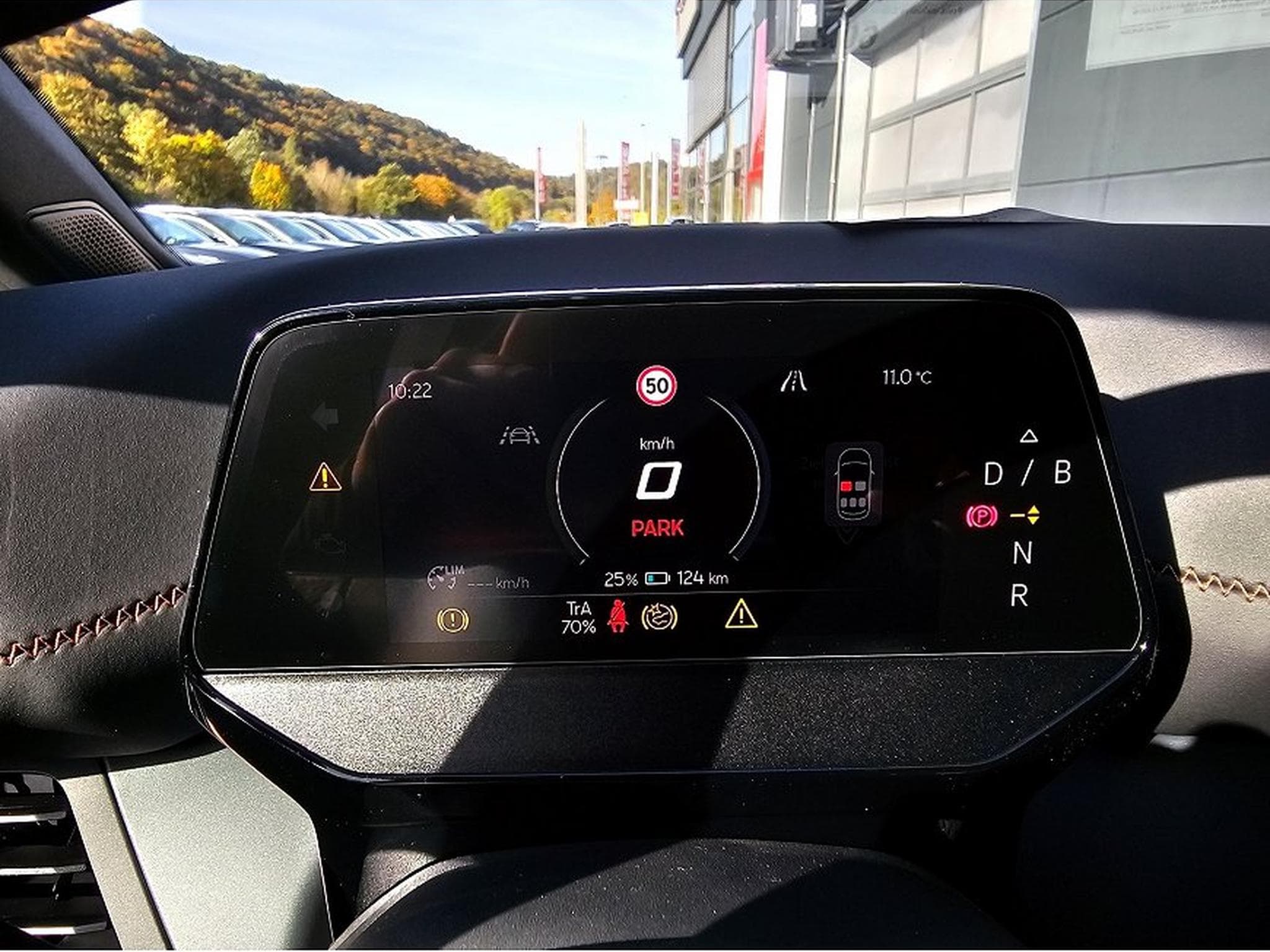 Cupra Born (2024) - Photo 11