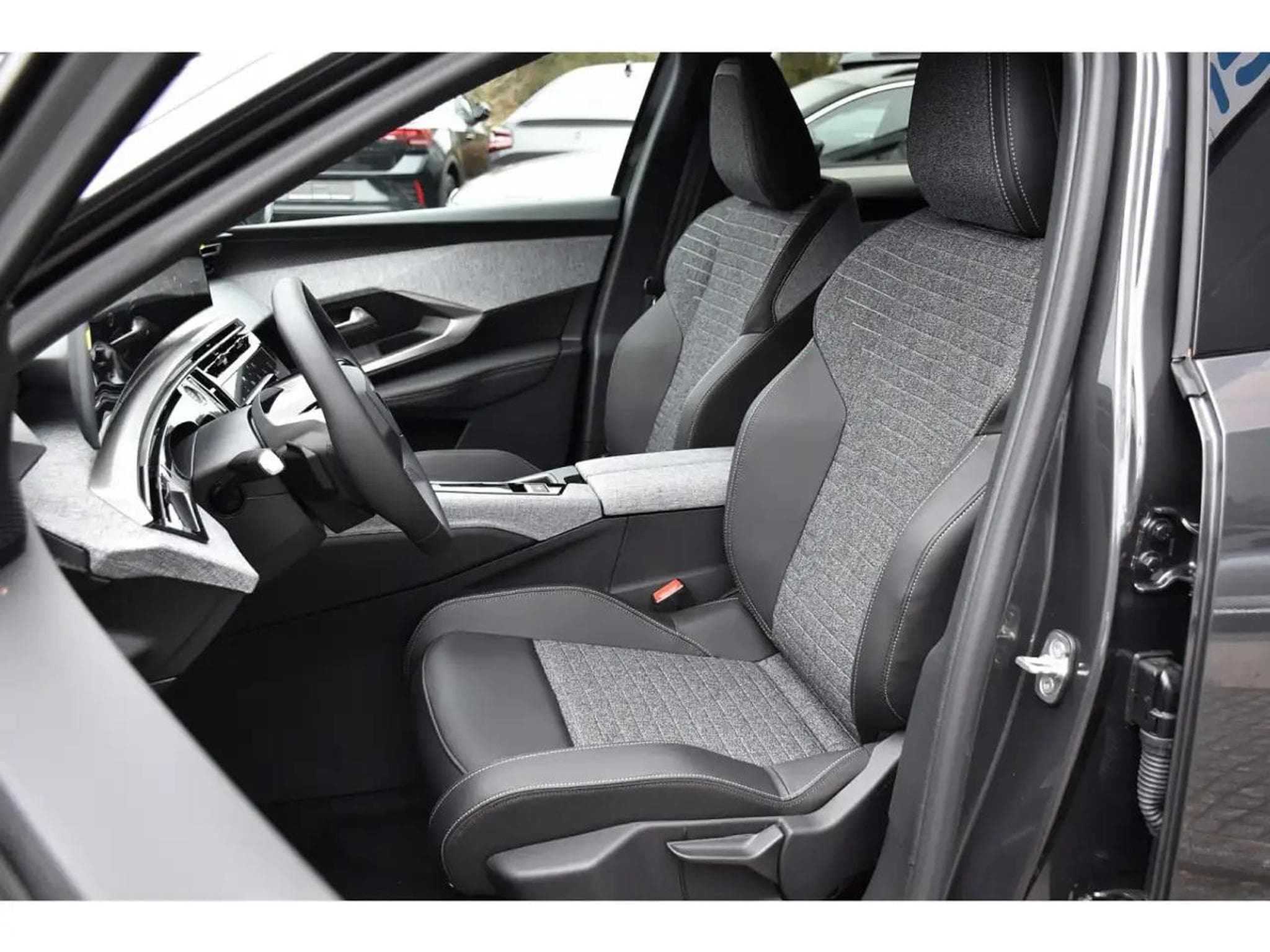 Peugeot 3008 (2025) - Photo 6