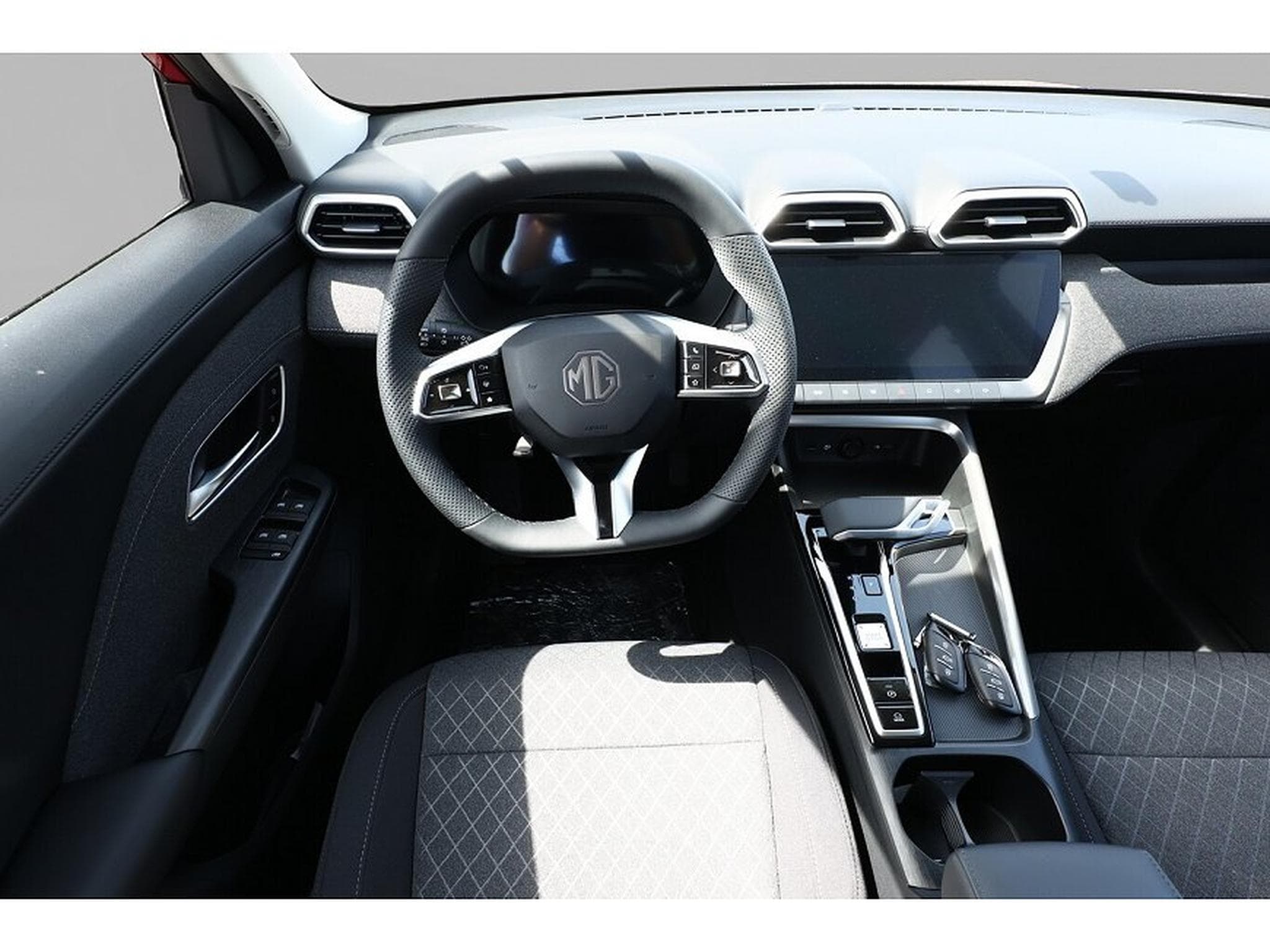 MG ZS (2025) - Foto 6
