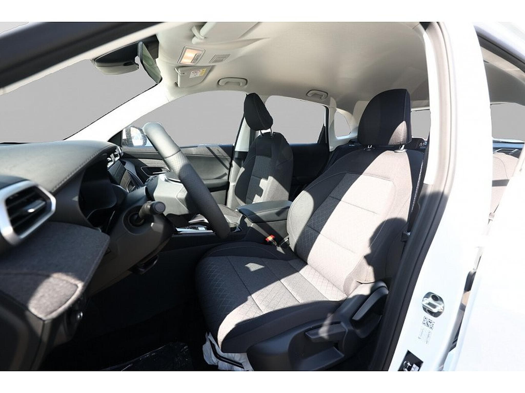 MG ZS (2025) - Photo 5