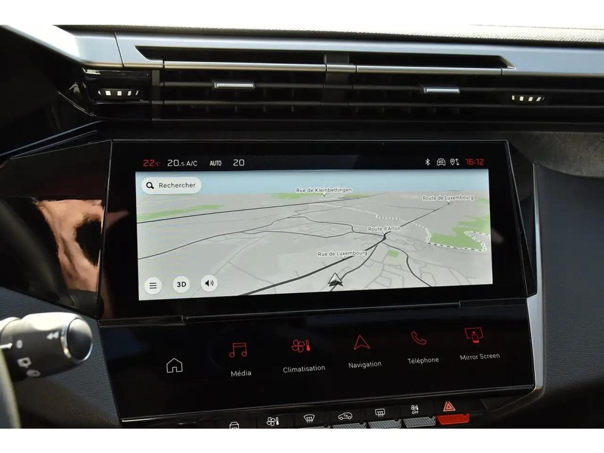 Peugeot 308 (2025) - Photo 10