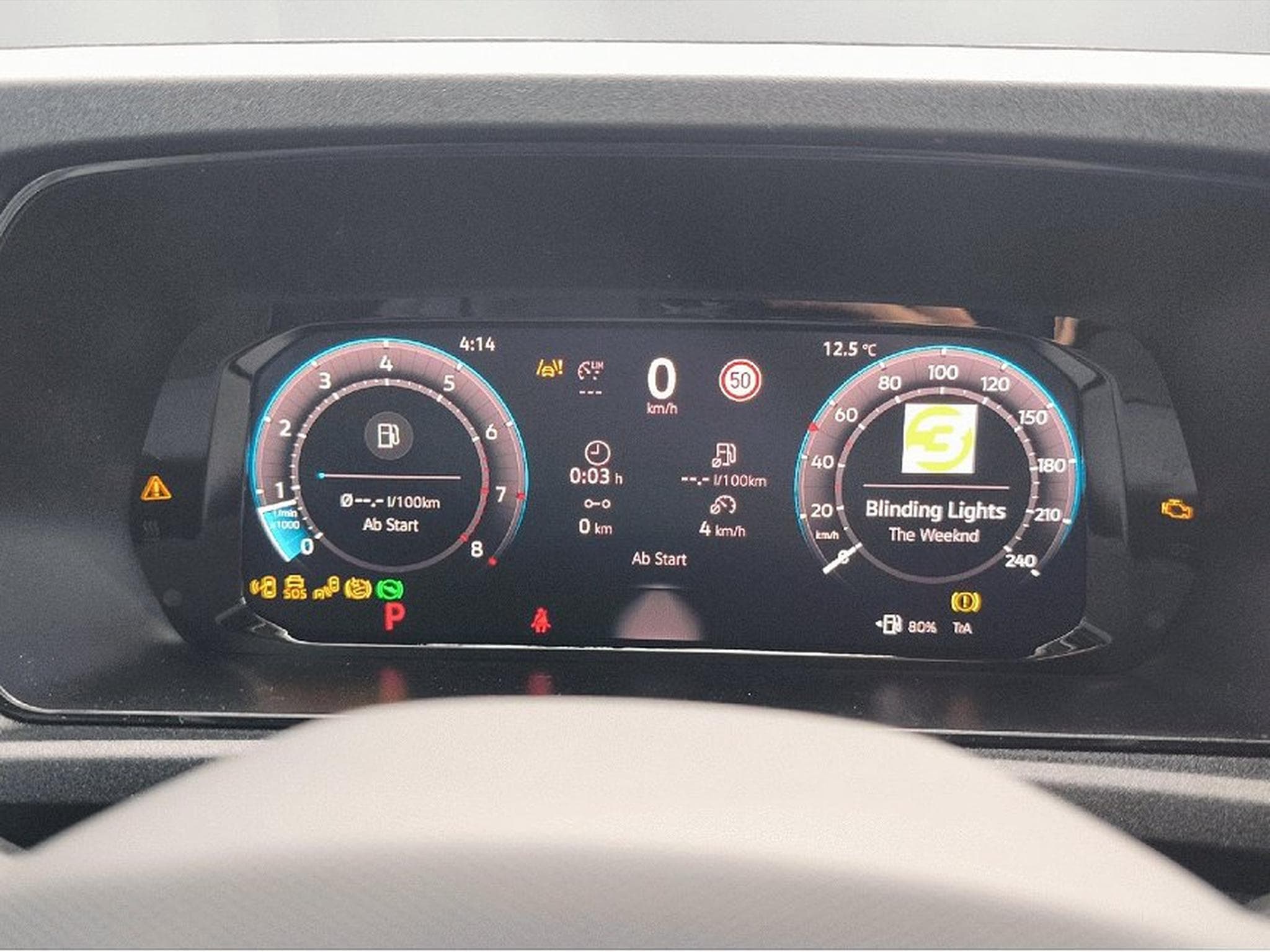 VW Caddy (2025) - Photo 9