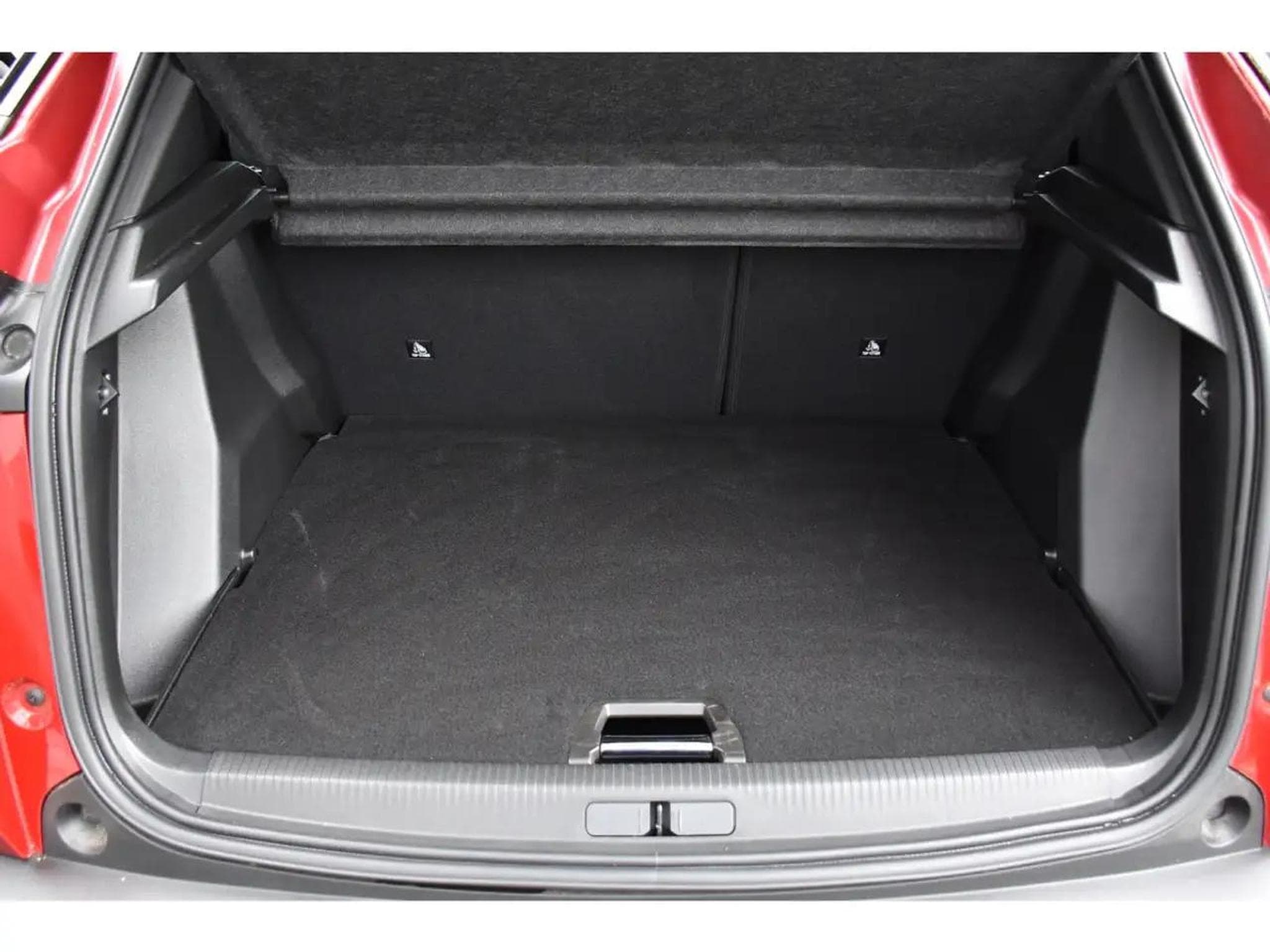 Peugeot 2008 (2025) - Photo 25