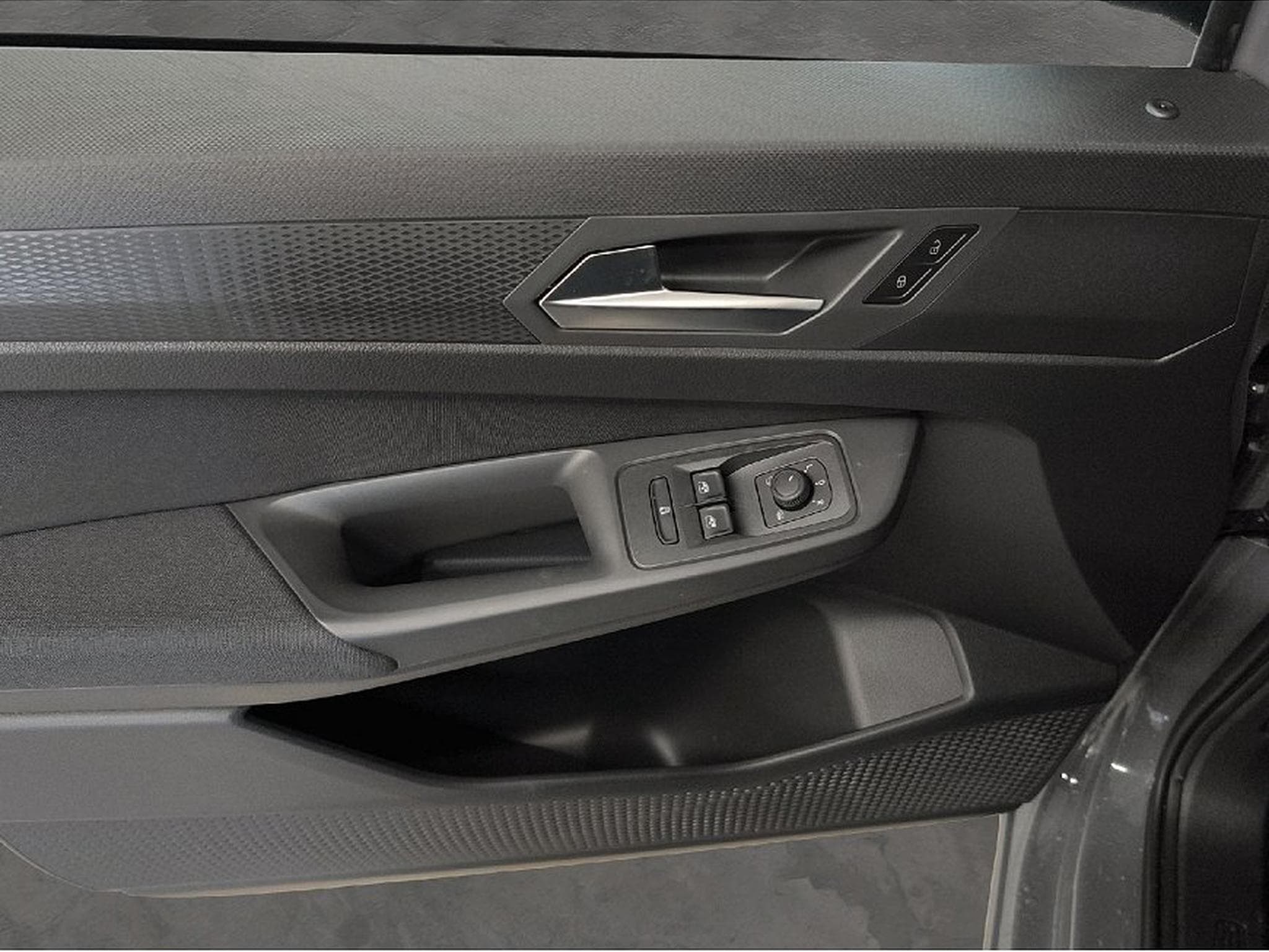 VW Caddy (2025) - Photo 9