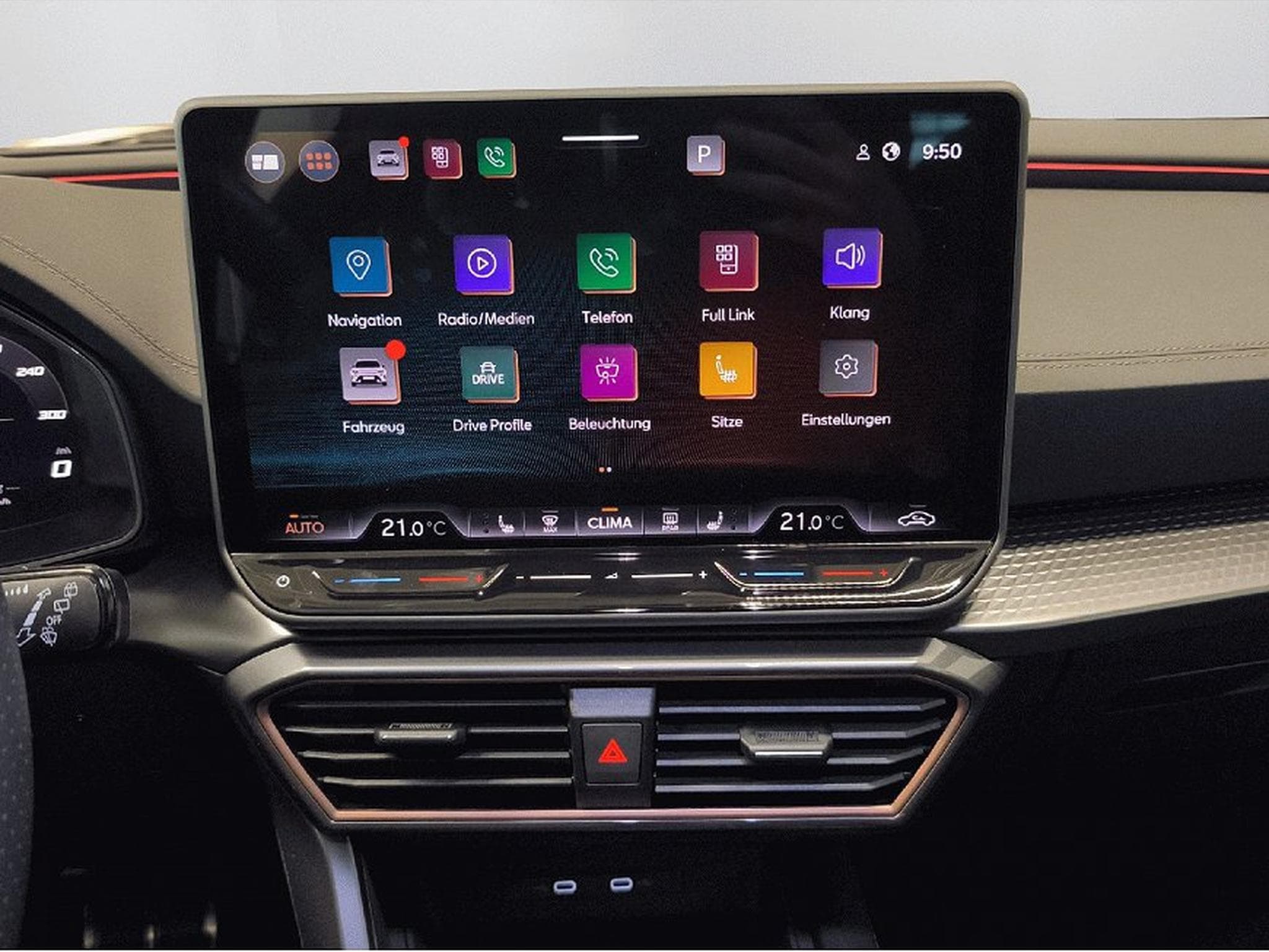 Cupra Formentor (2025) - Photo 13