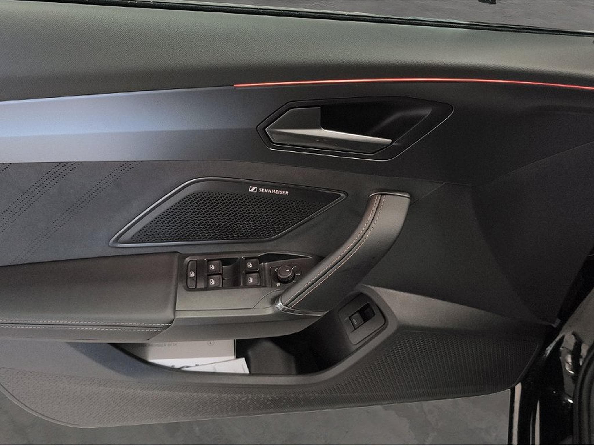 Cupra Formentor (2025) - Photo 9