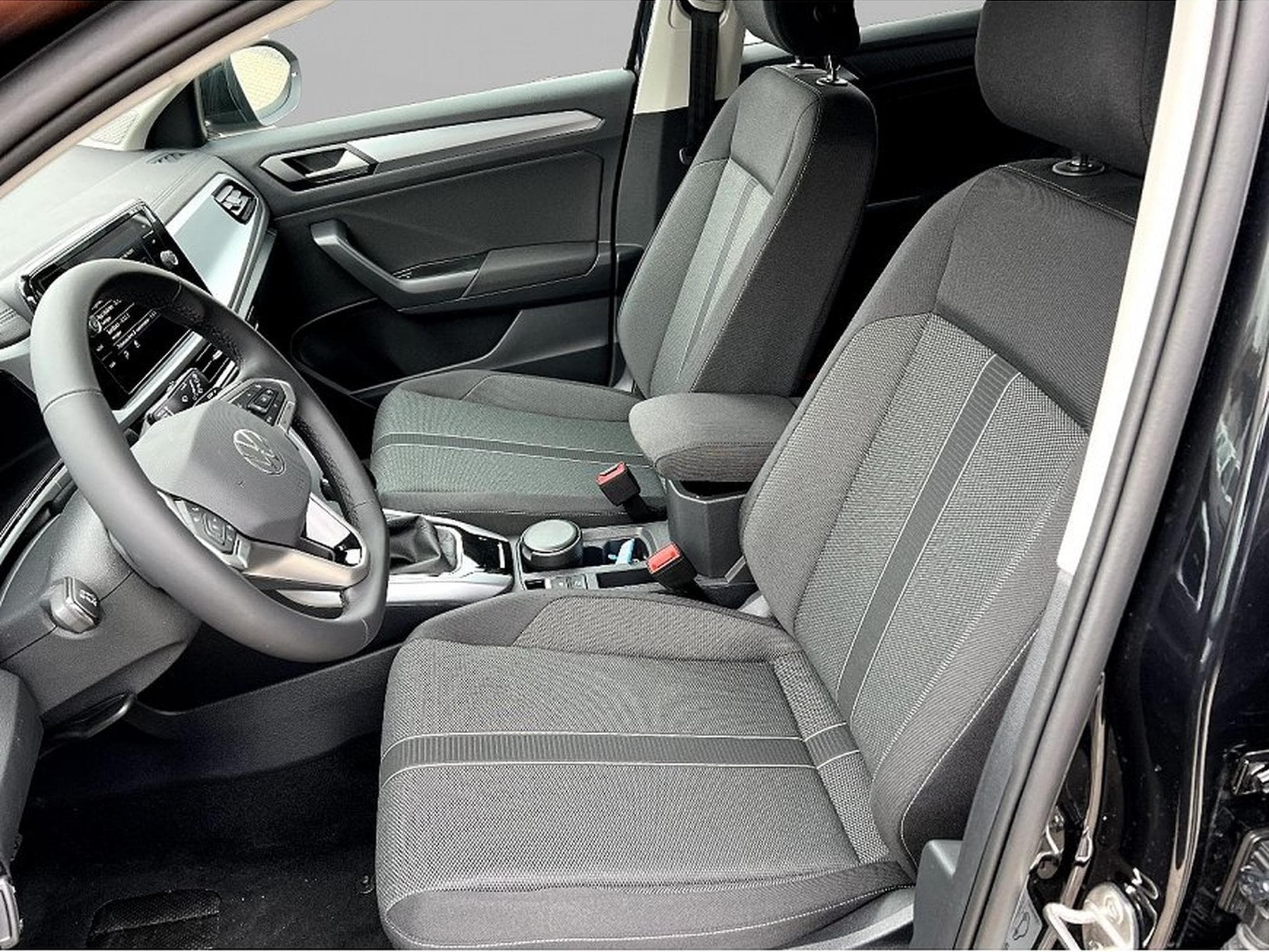 VW T-Roc (2025) - Photo 7