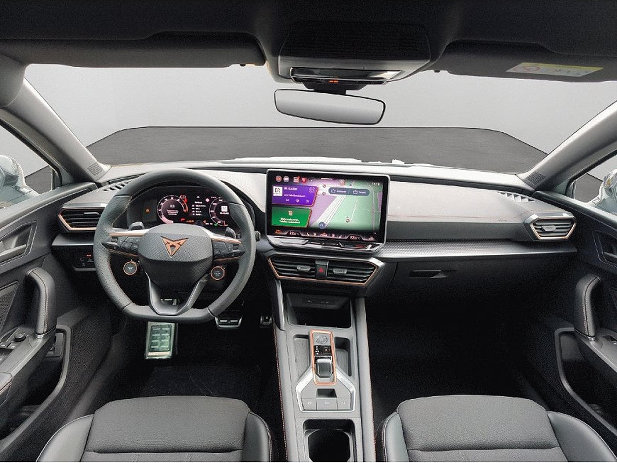 Cupra Leon (2025) - Photo 11