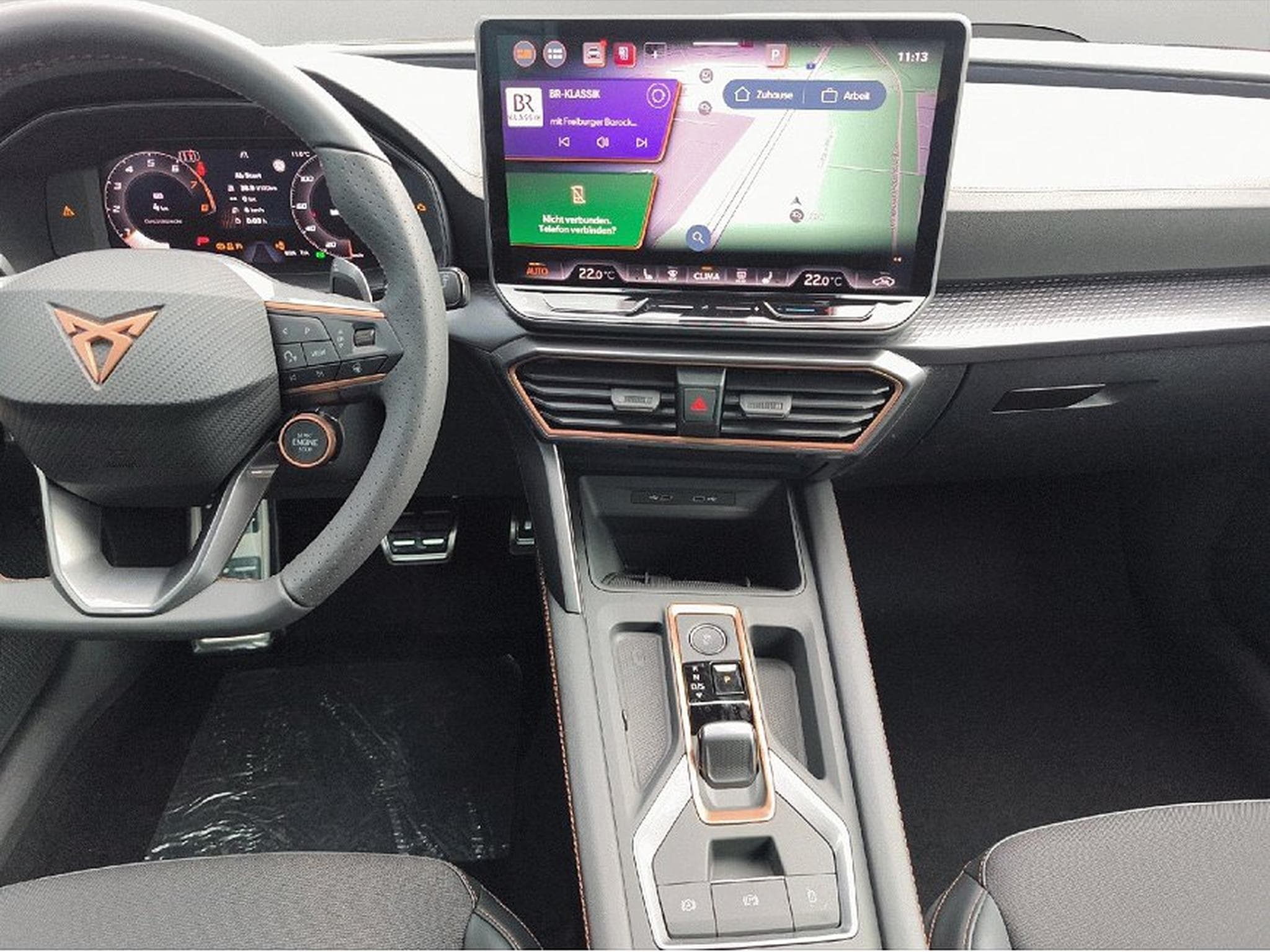 Cupra Leon (2025) - Photo 12