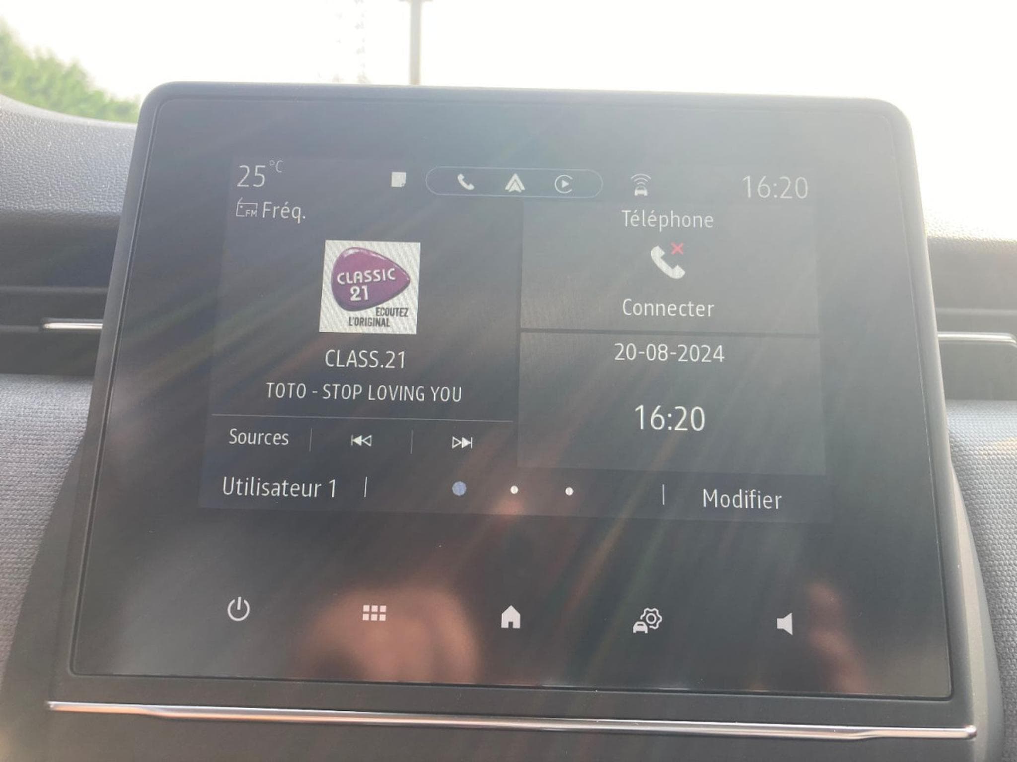 Renault Clio 1.0 TCe 90  Evolution (2025) - Photo 14