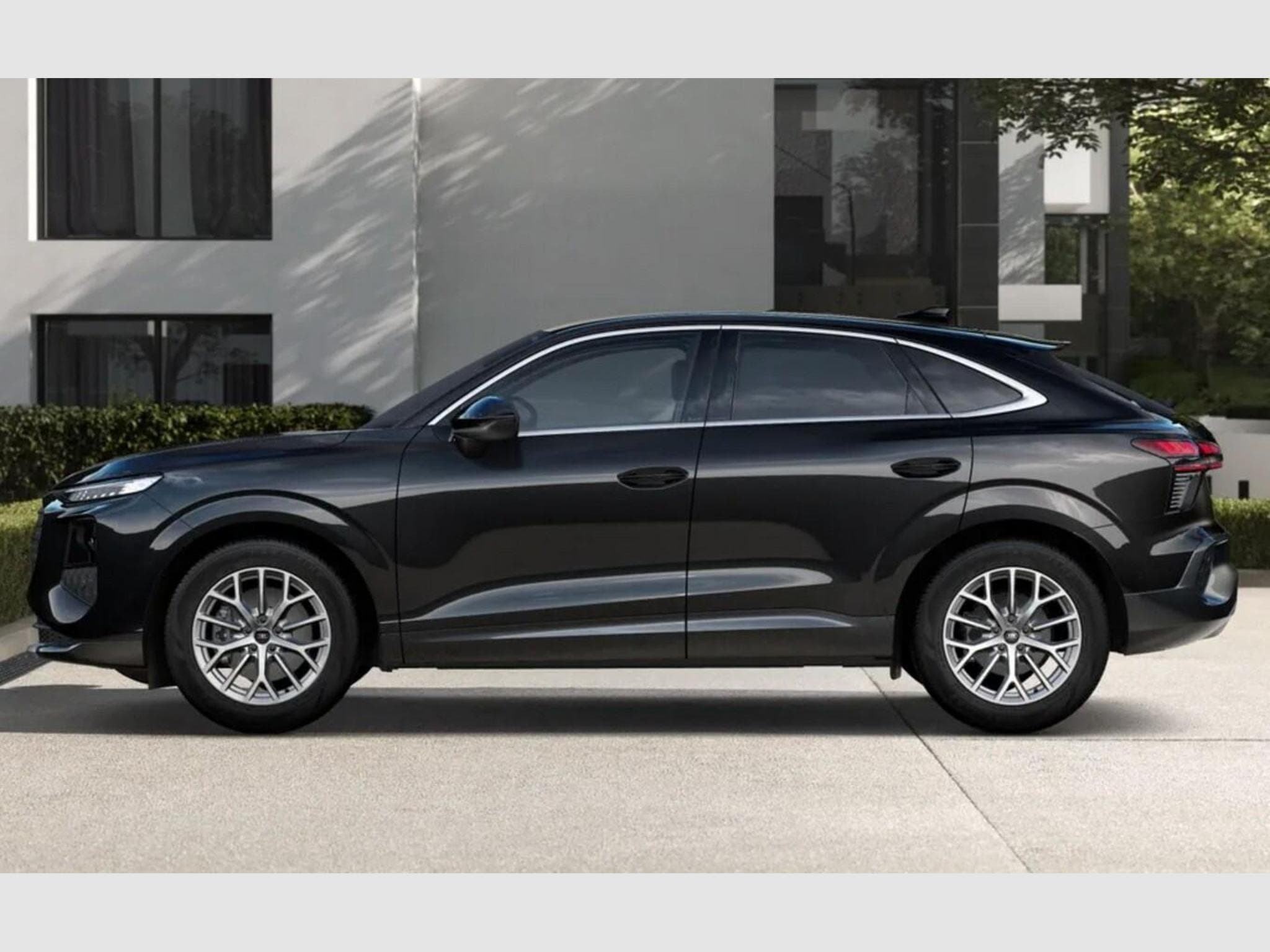 Audi Q3 Sportback Sportb neuMod (2026) - Photo 2