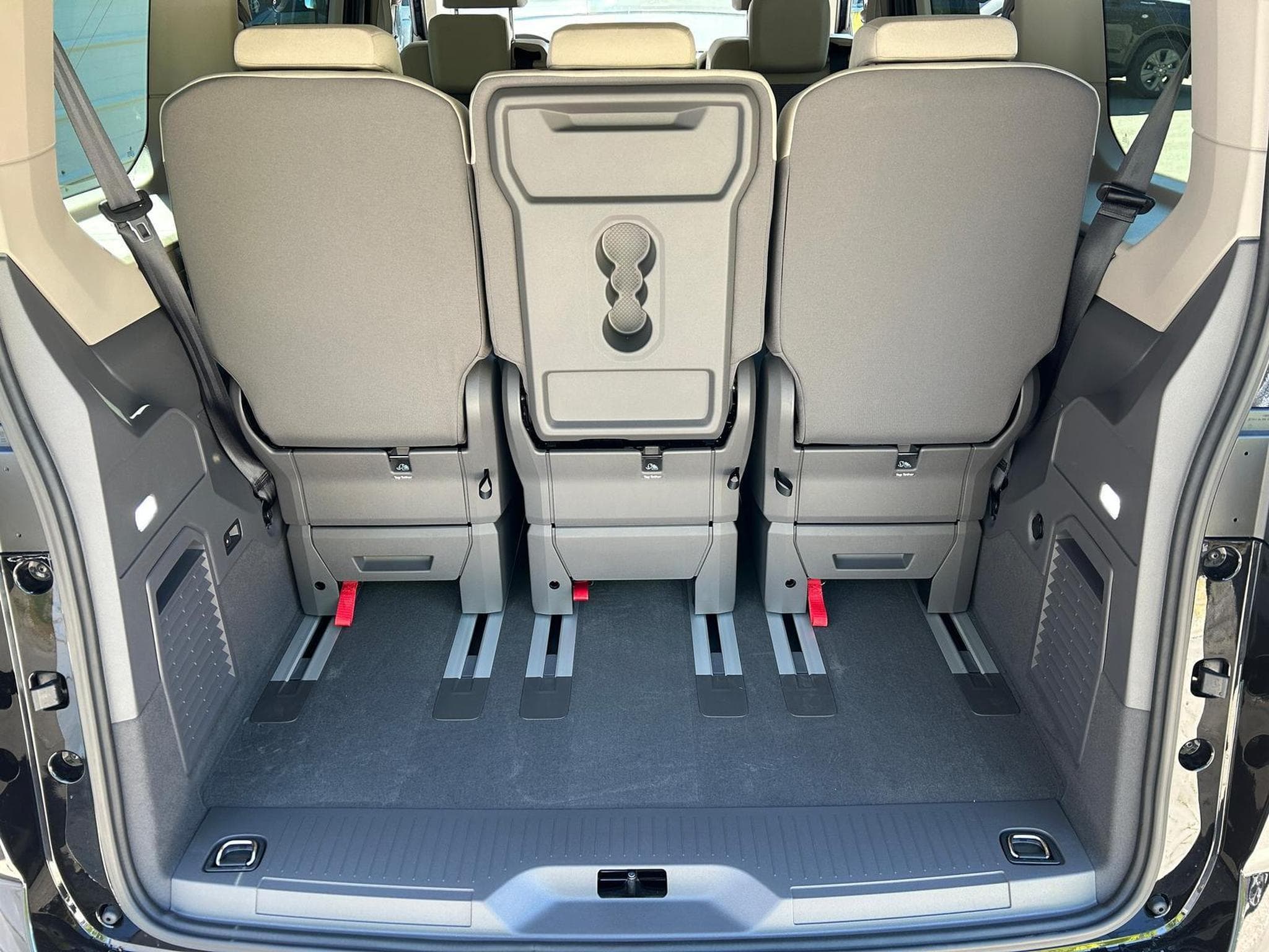 VW T7 Business (2026) - Foto 16