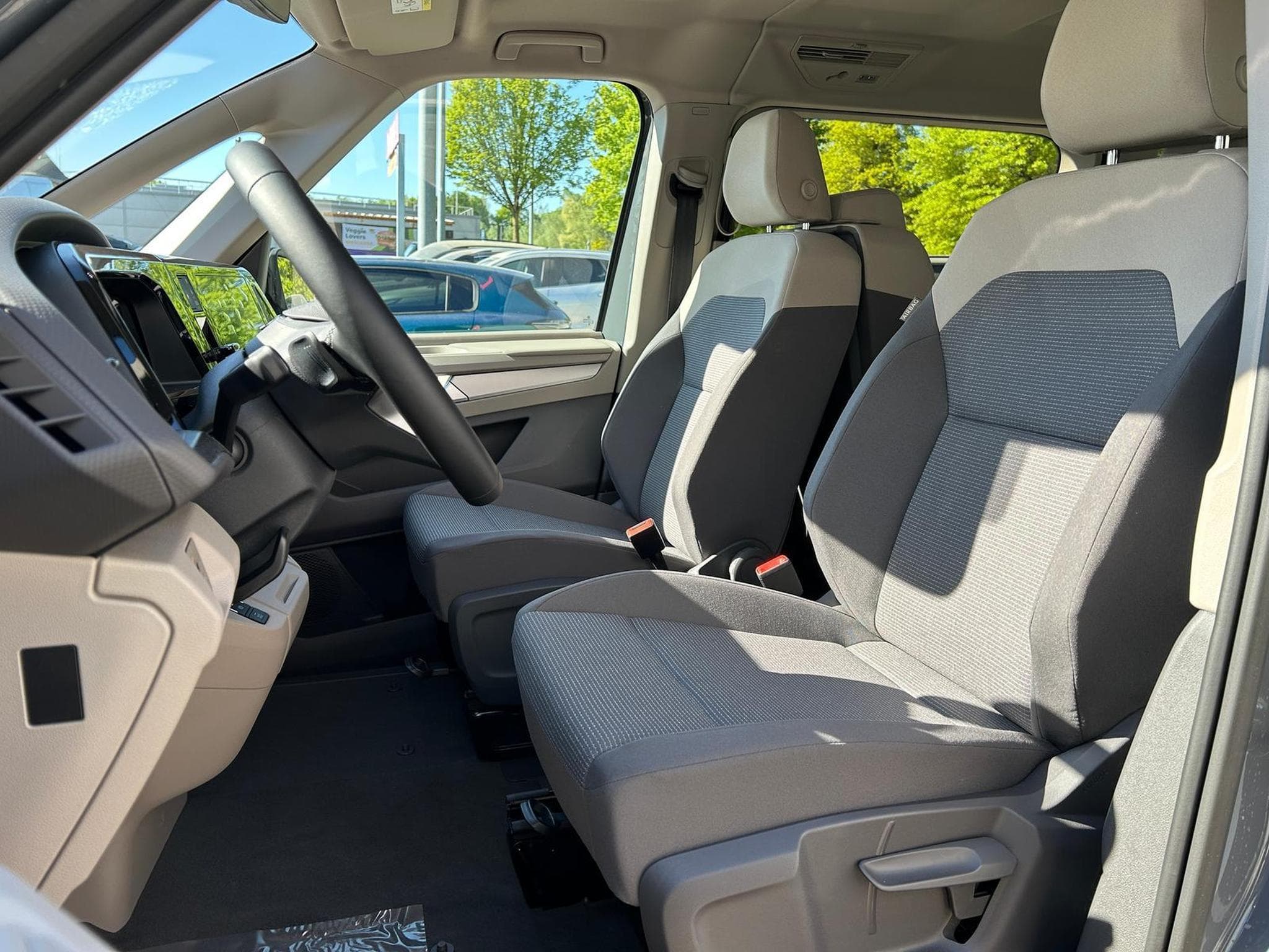 VW T7 Business (2026) - Foto 8